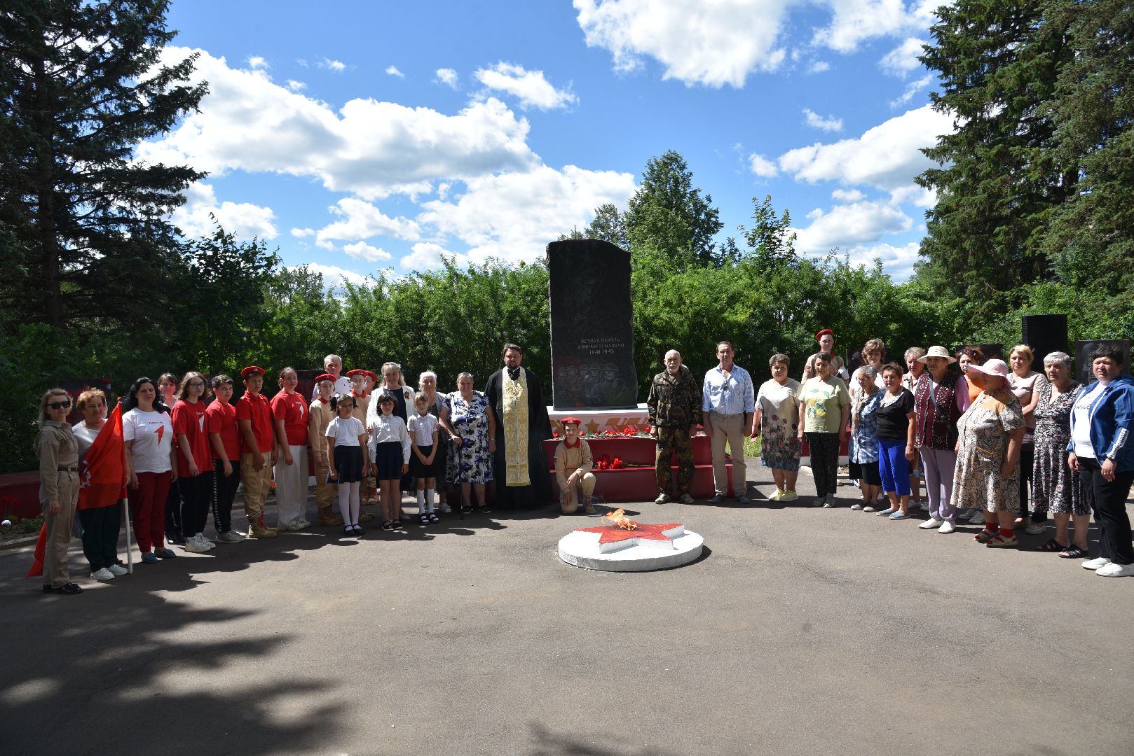 лотошино, микулино, день памяти и скорби, 22 июня, памятник,