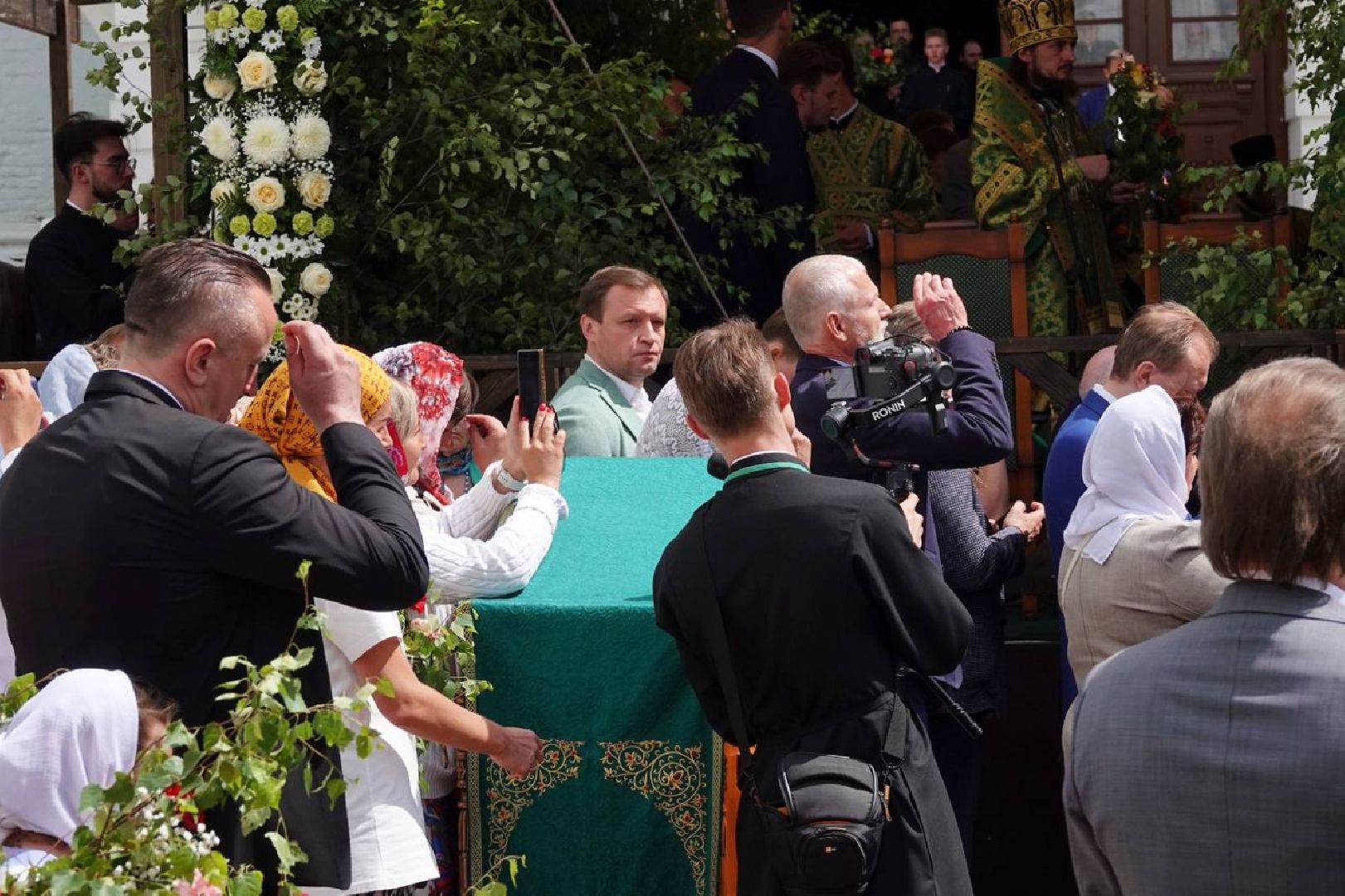 Святая Троица, Троице-Сергиева лавра, Вера, Религия, Сергиев Посад, Божественная литургия, Андрей Рублев, Сергей Пахомов,