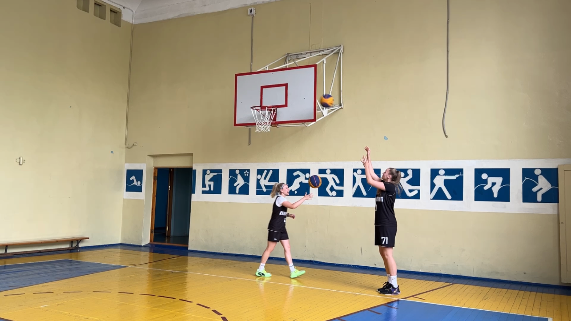 химки, спорт, баскетбол, тренировка, умные каникулы, детский спорт,