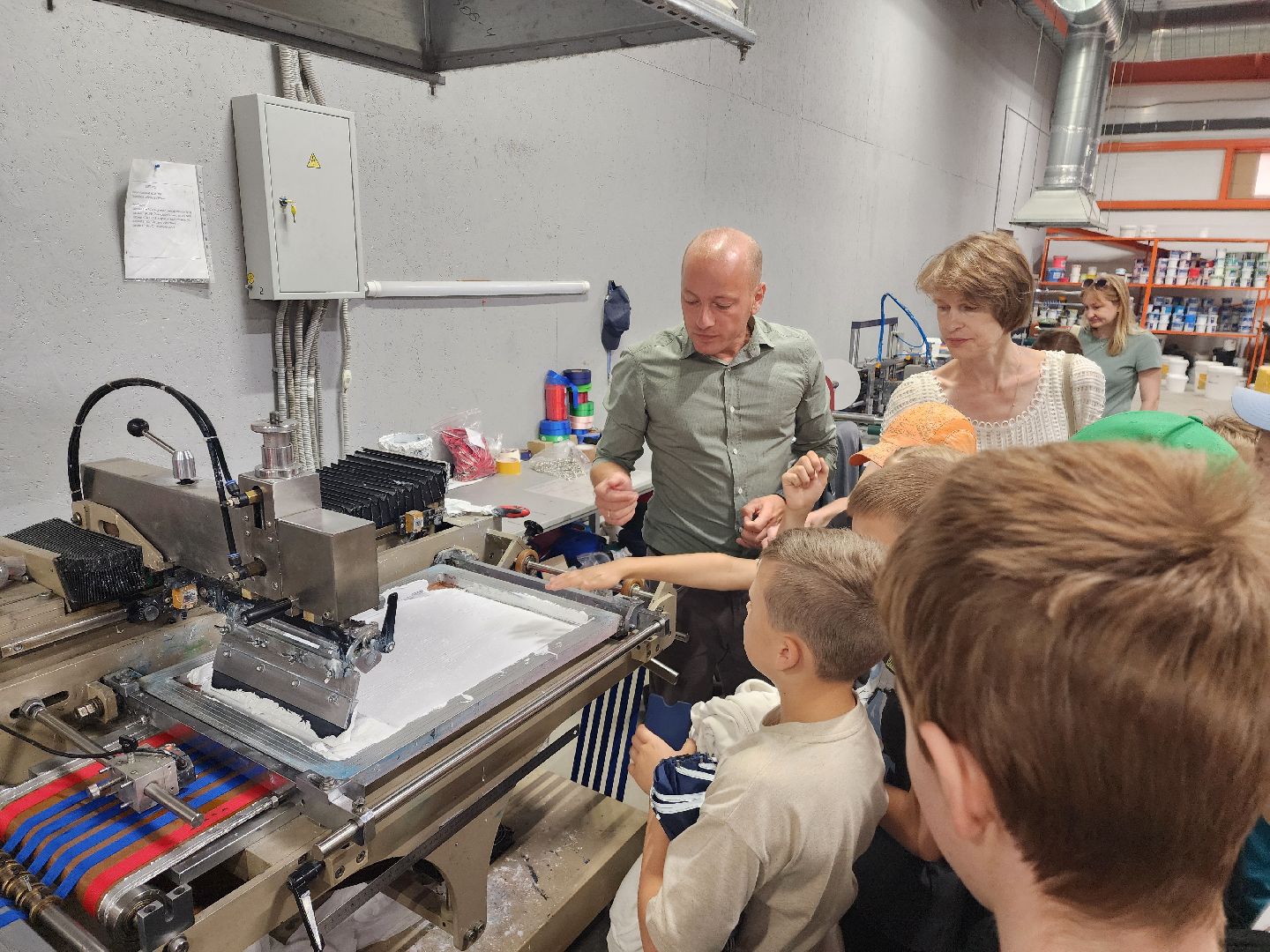 г.о. пушкинский, красноармейск, экскурсия для школьников, производство, летние каникулы,