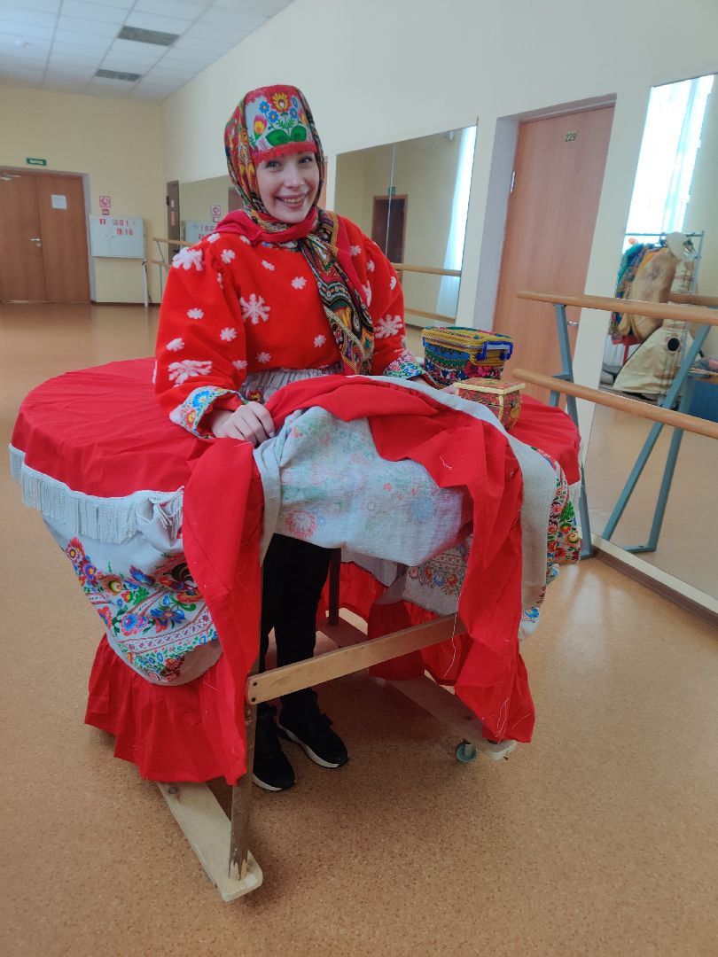 Красноармейск, общество