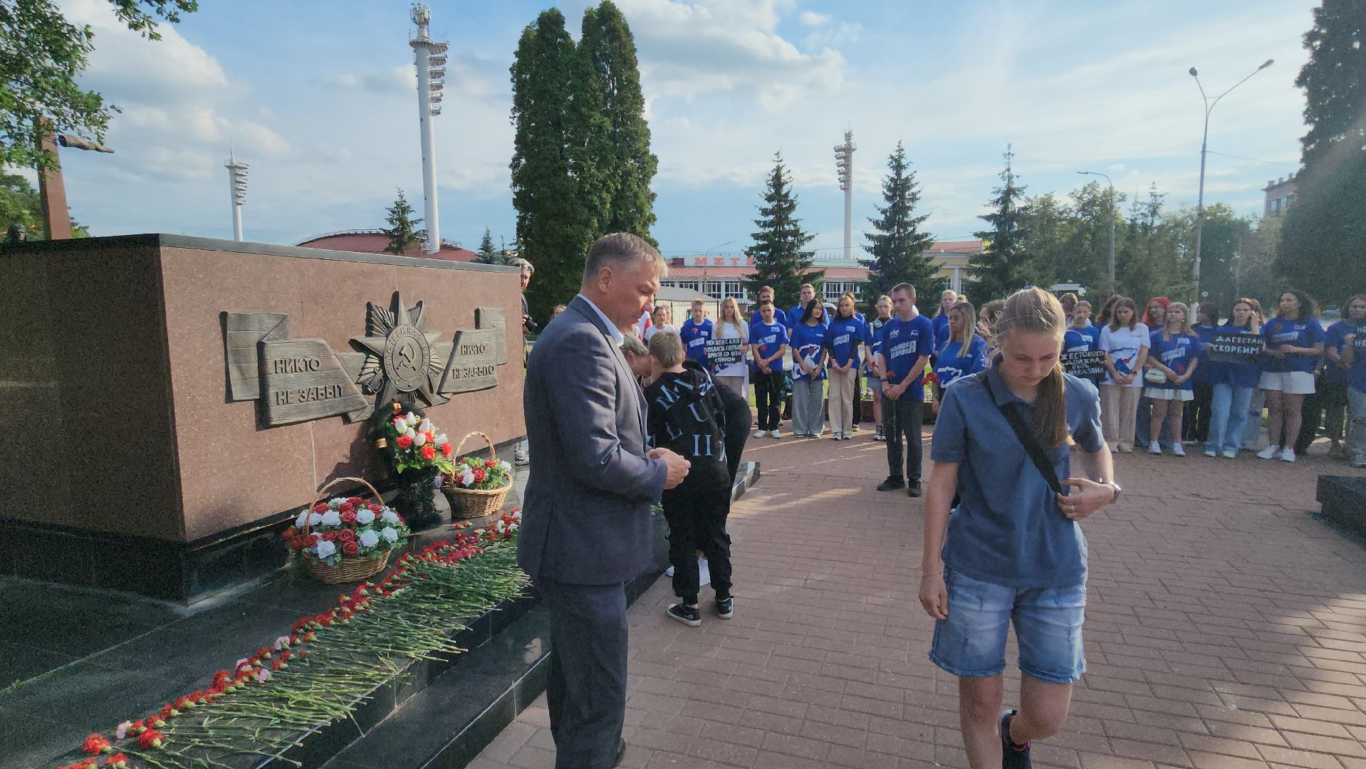 свеча памяти, борис аубакиров, Вечный огонь, мемориал, митинг, Дагестан, севастополь, жуковский,