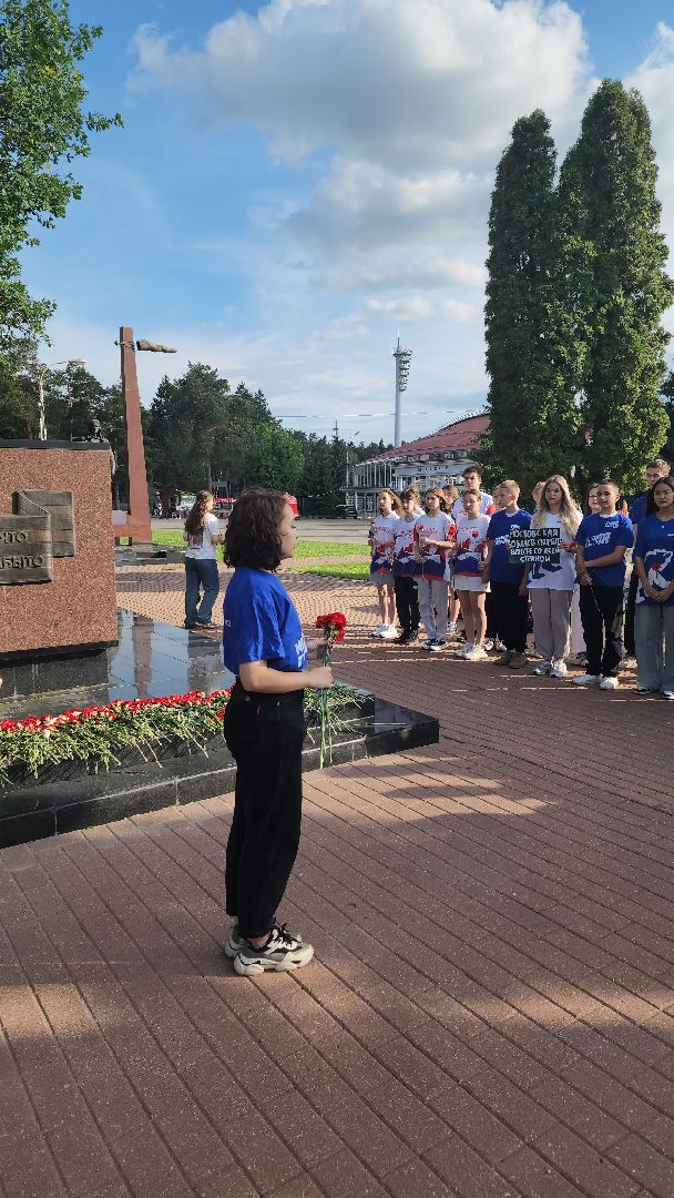 свеча памяти, борис аубакиров, Вечный огонь, мемориал, митинг, Дагестан, севастополь, жуковский,
