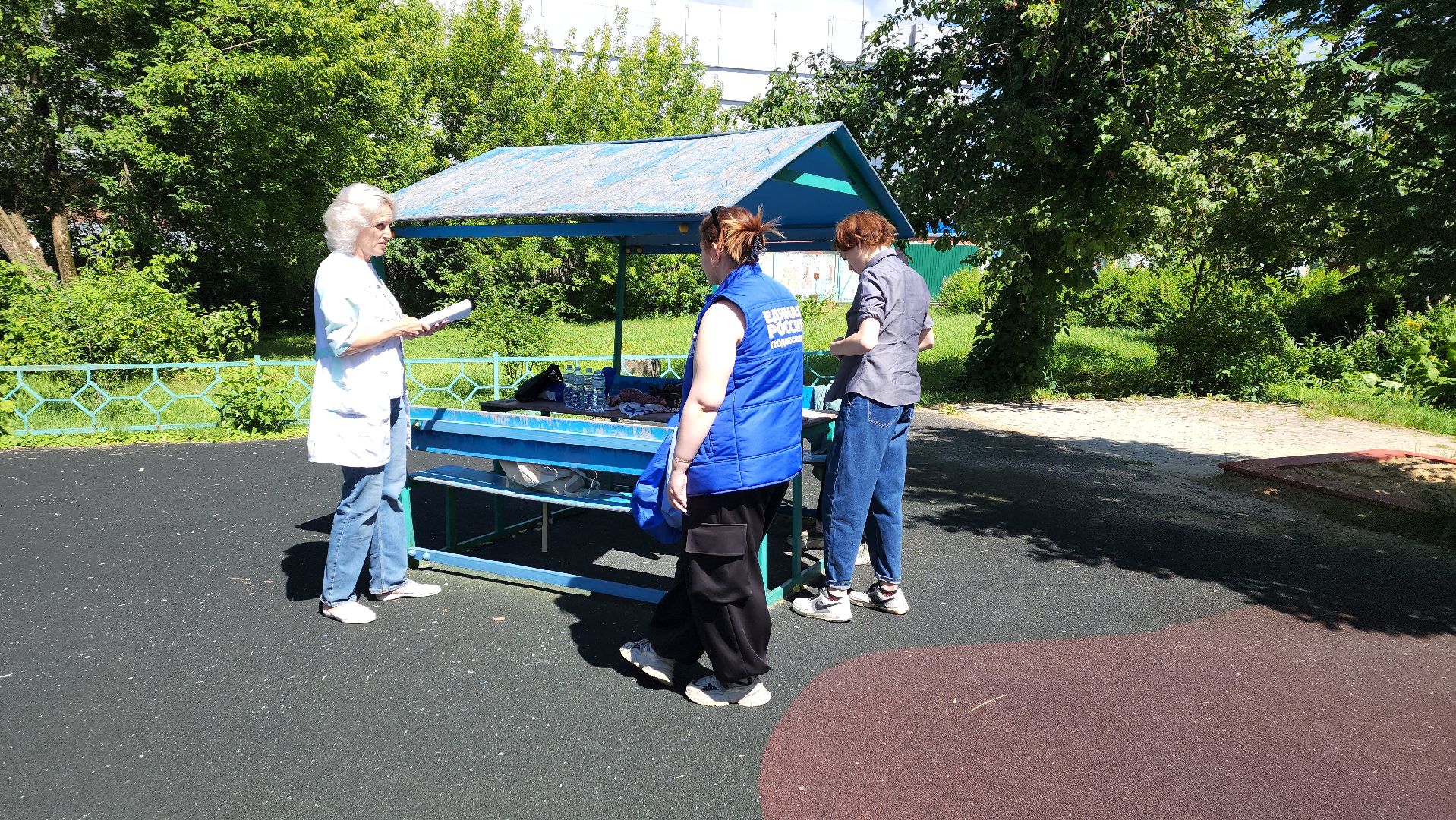 ивантеевка, центр социального обслуживания, благоустройство, детская игровая площадка, ремонт детских площадок,волонтерское движение,