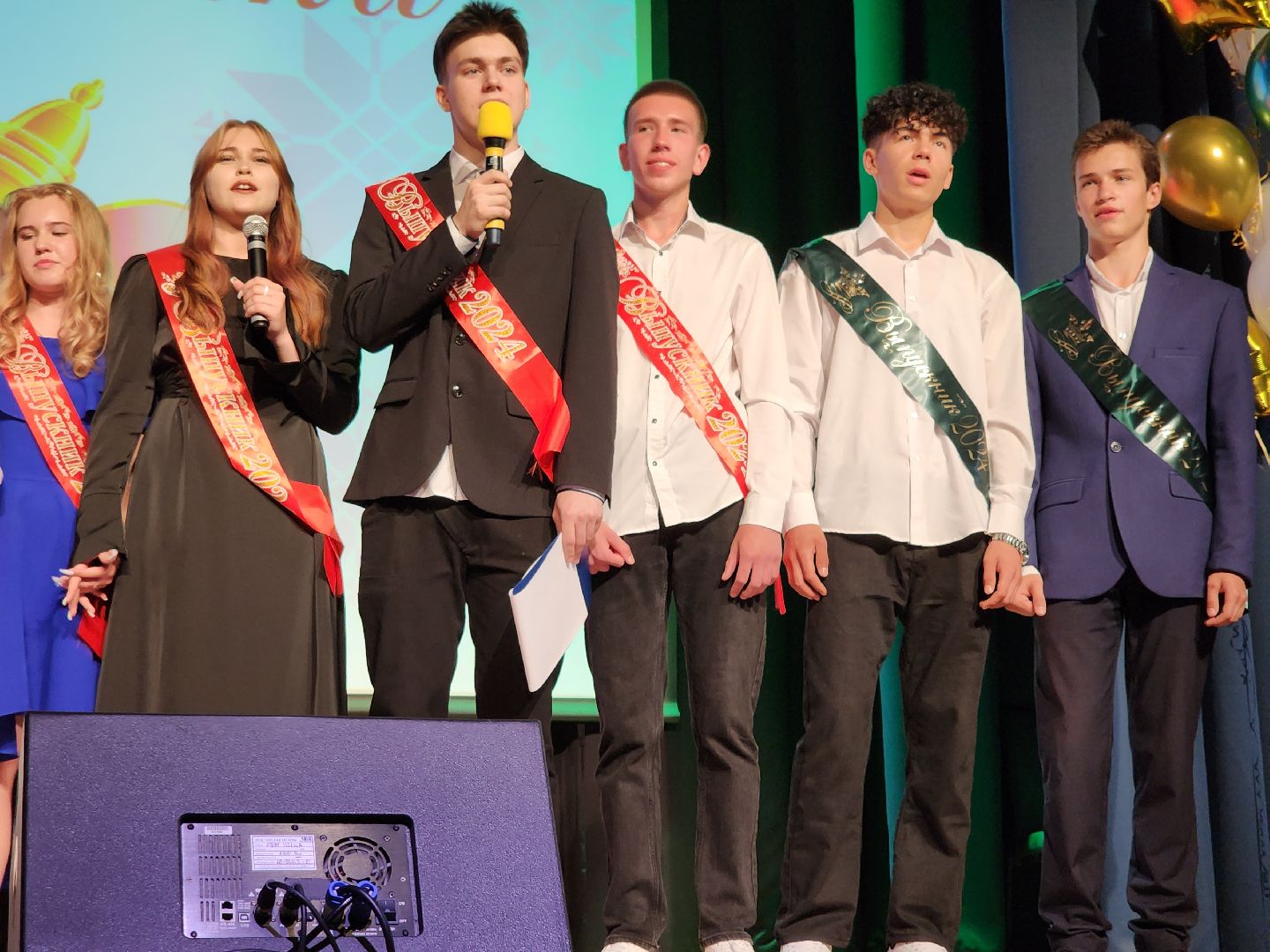 Черноголовка, выпускной, образование, дети,