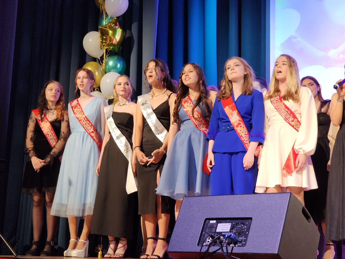 Черноголовка, выпускной, образование, дети,