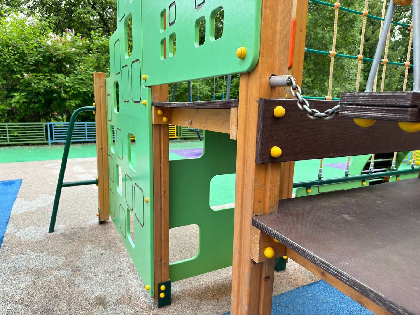 густ, дефекты, детская площадка, безопасность, дети, управляющая компания, городской округ восход,