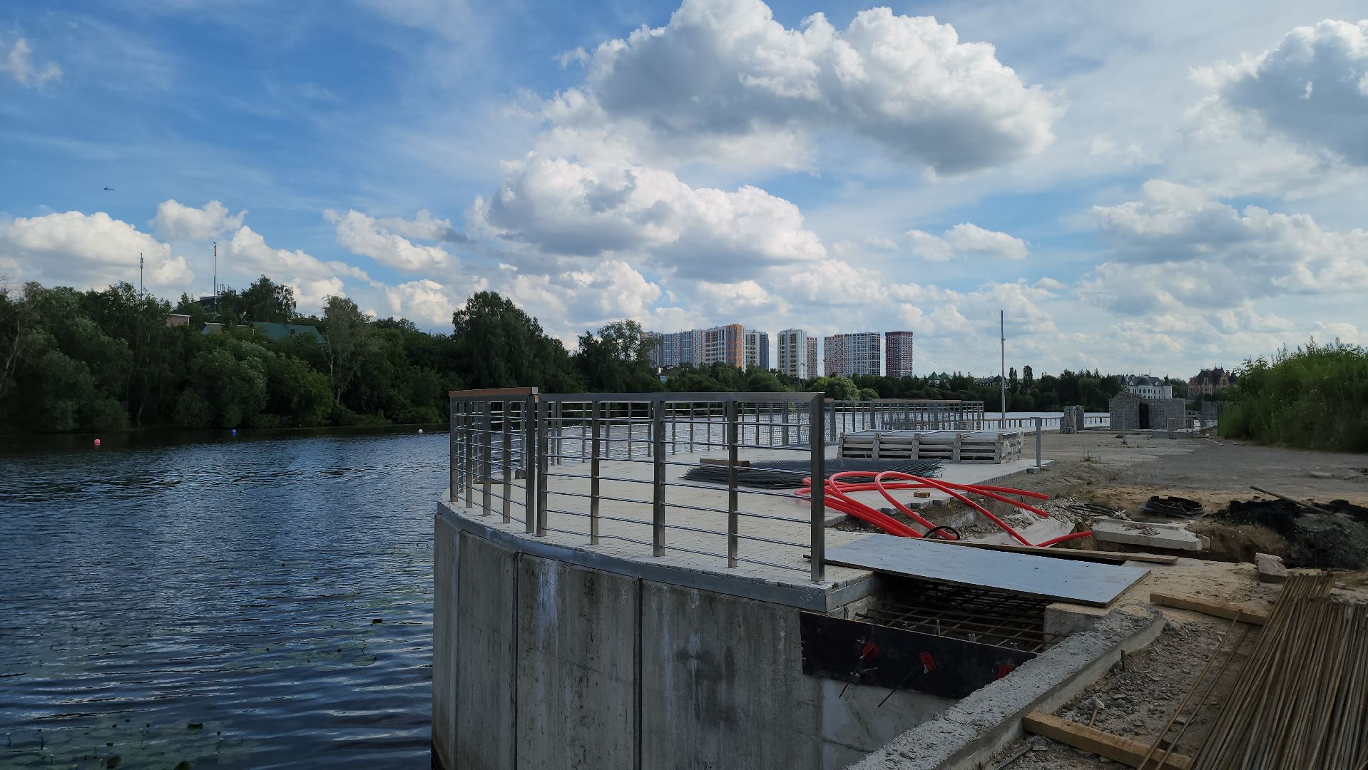 набережная, красногорск, павшинская пойма,