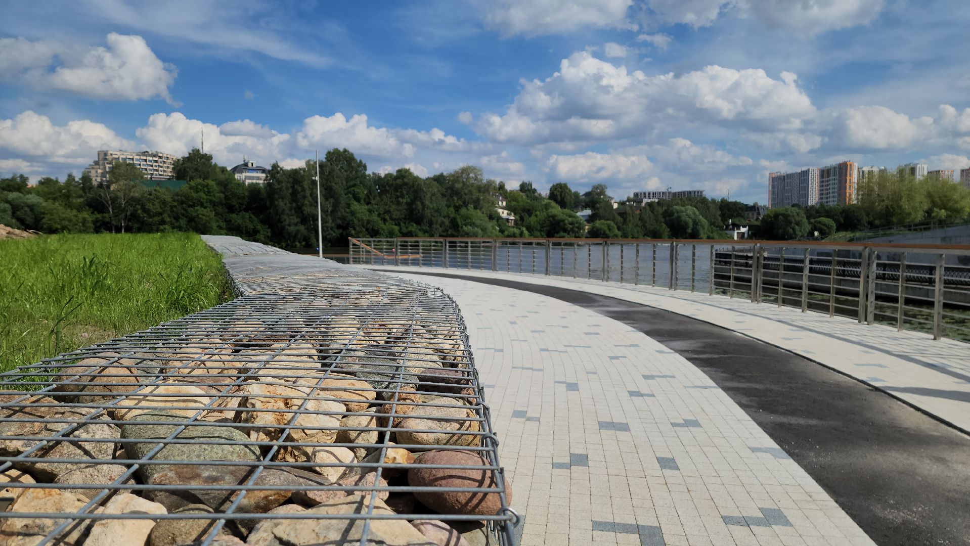 набережная, красногорск, павшинская пойма,