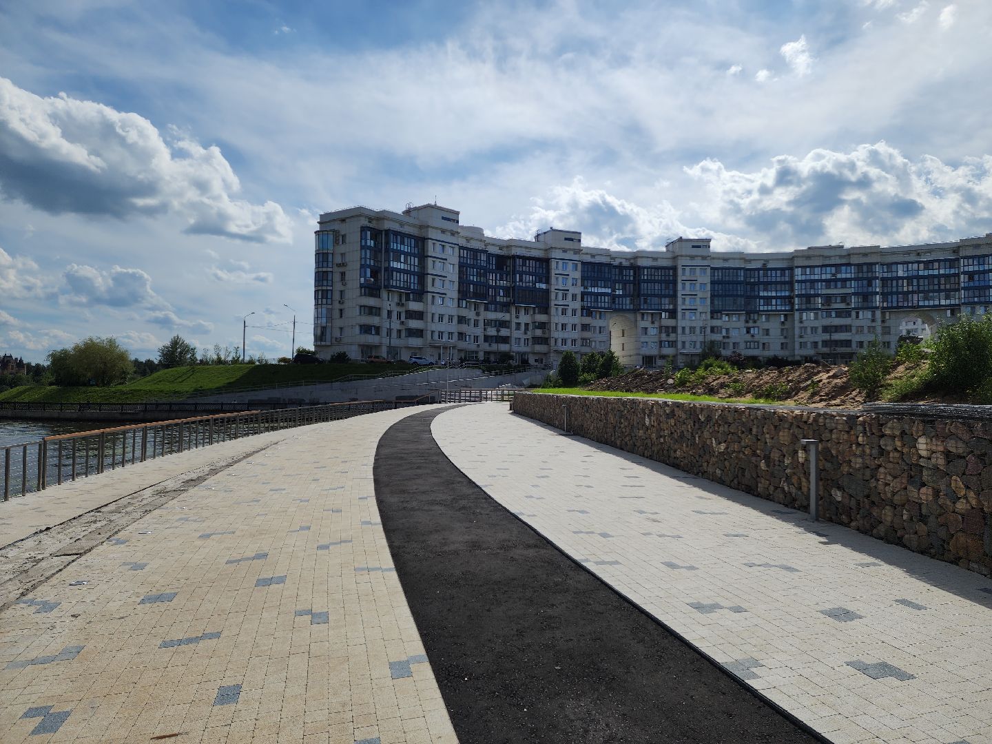 набережная, красногорск, павшинская пойма,