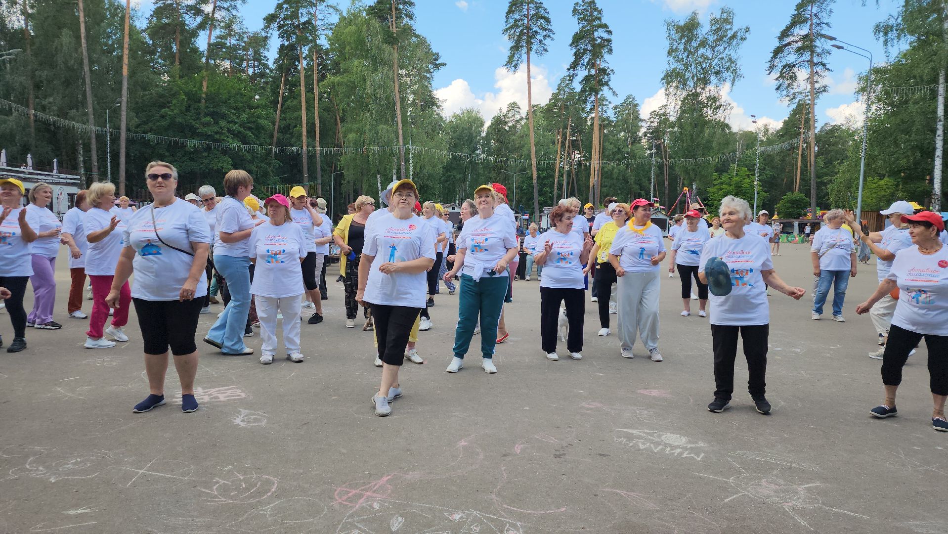 Активное долголетие, Зарядка долголетов, Центральный парк, Ногинск, Богородский городской округ,