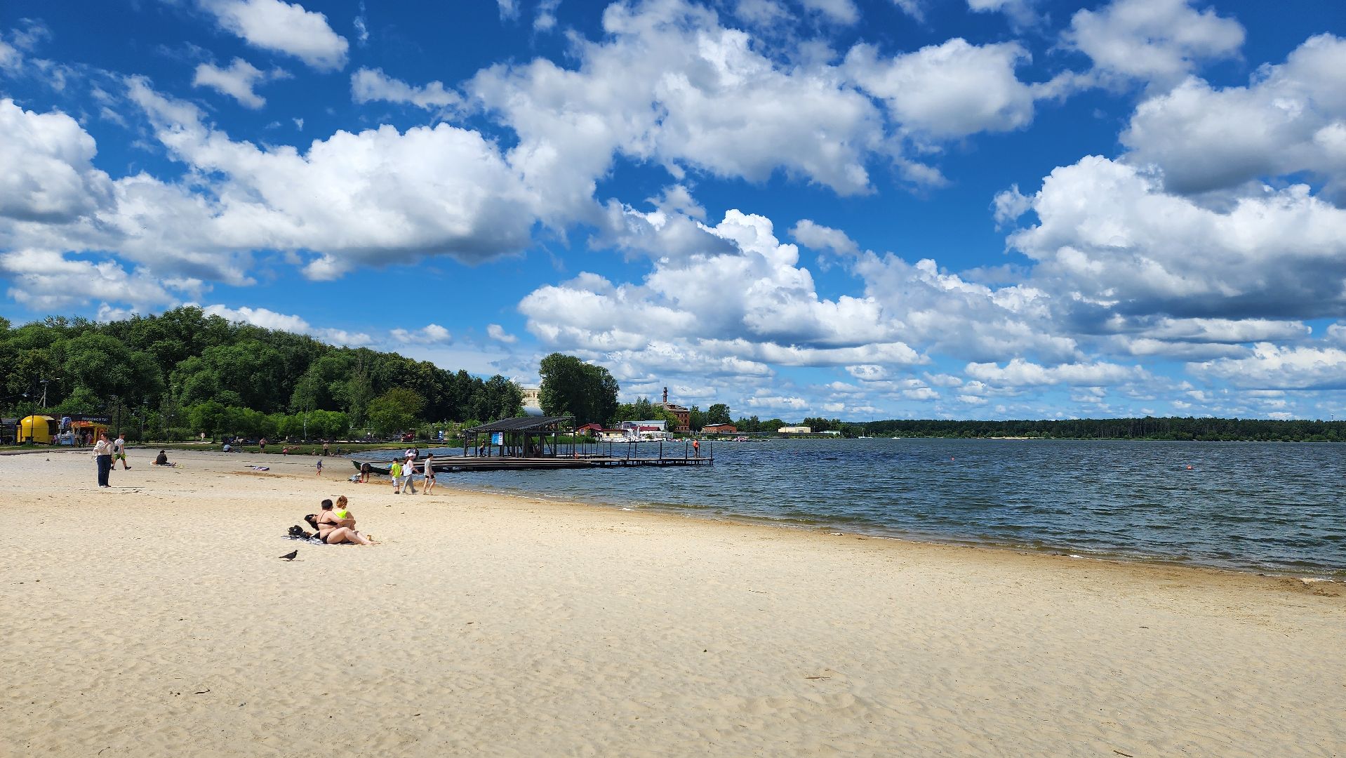 Солнечногорск, озеро сенеж, туризм, бассейн, пляжная зона,