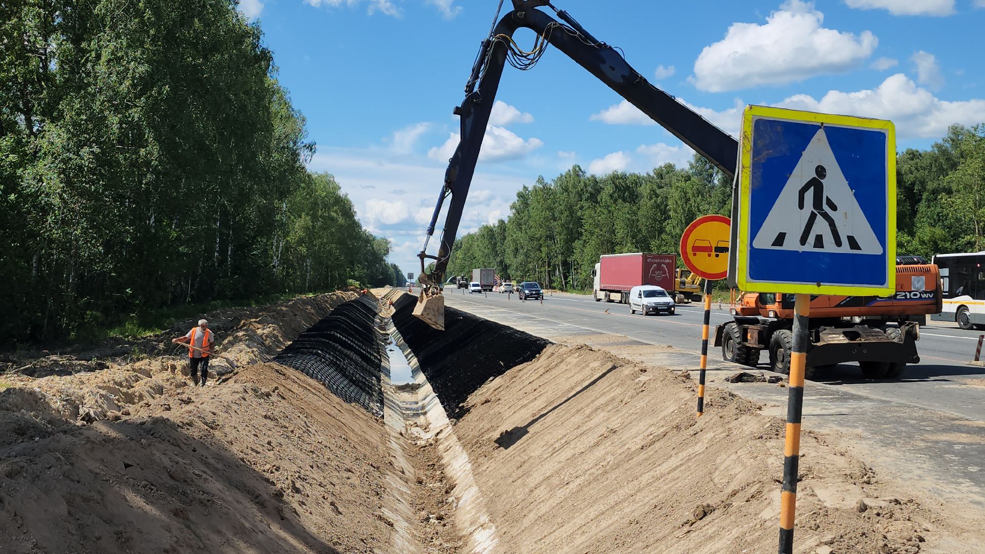 серпухов, трасса А108, строительство дорог, московское большое кольцо, георешетка,