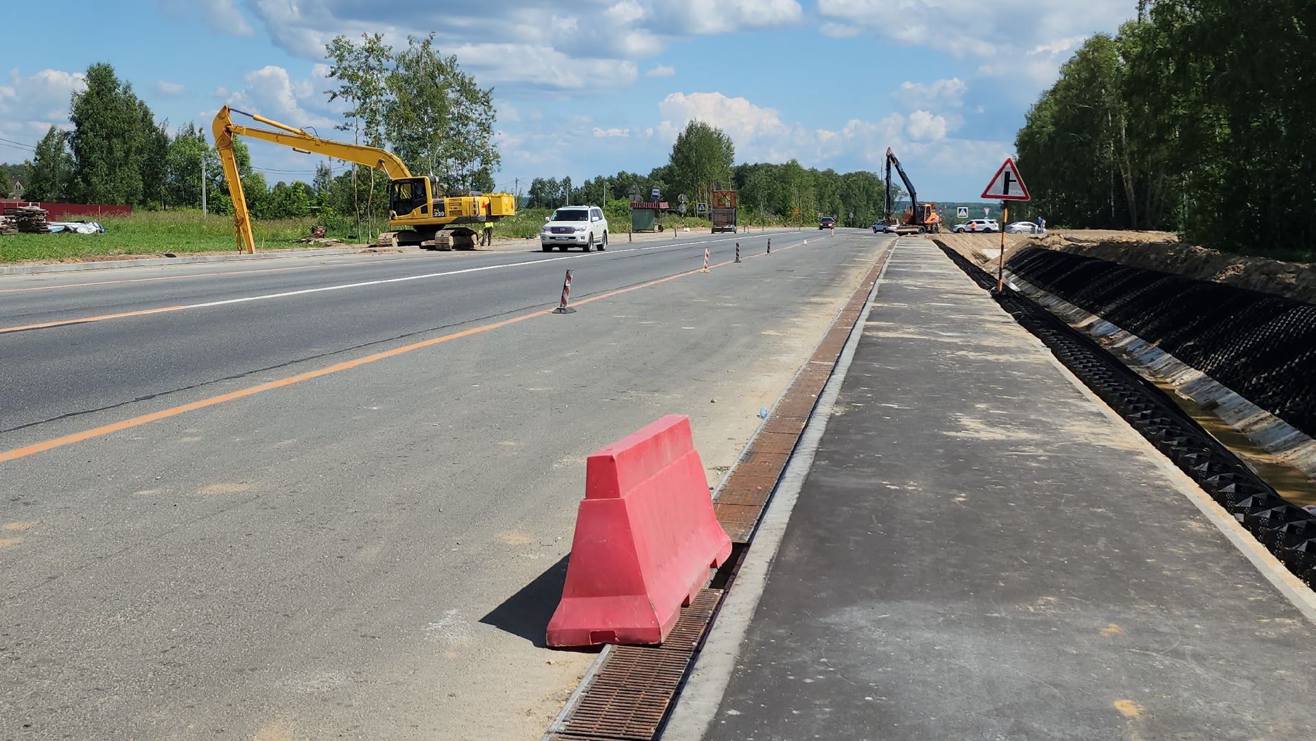 серпухов, трасса А108, строительство дорог, московское большое кольцо, георешетка,