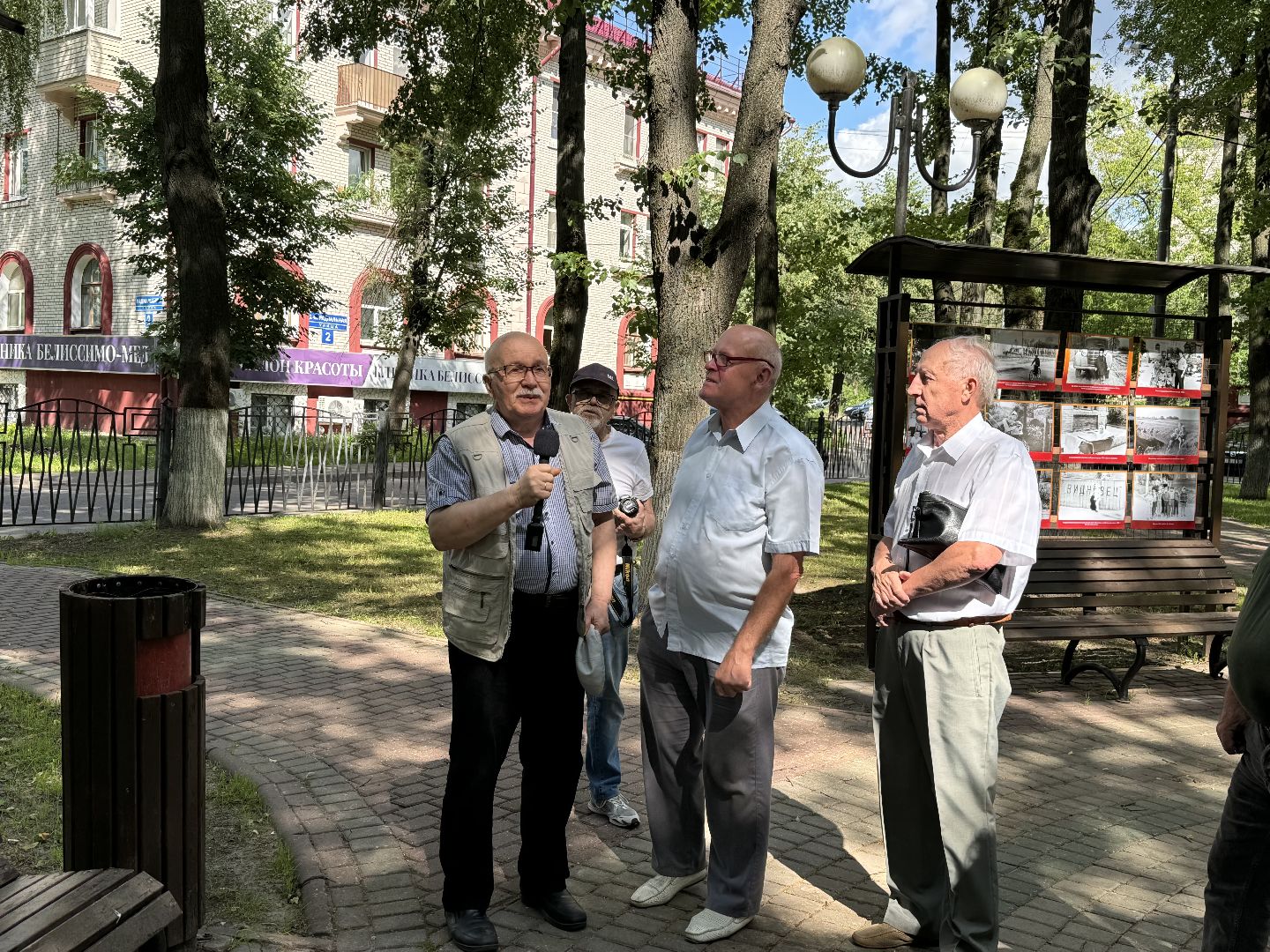 Выставка, Сквер Юность, Город Видное, Фотографии, Экспозиция,