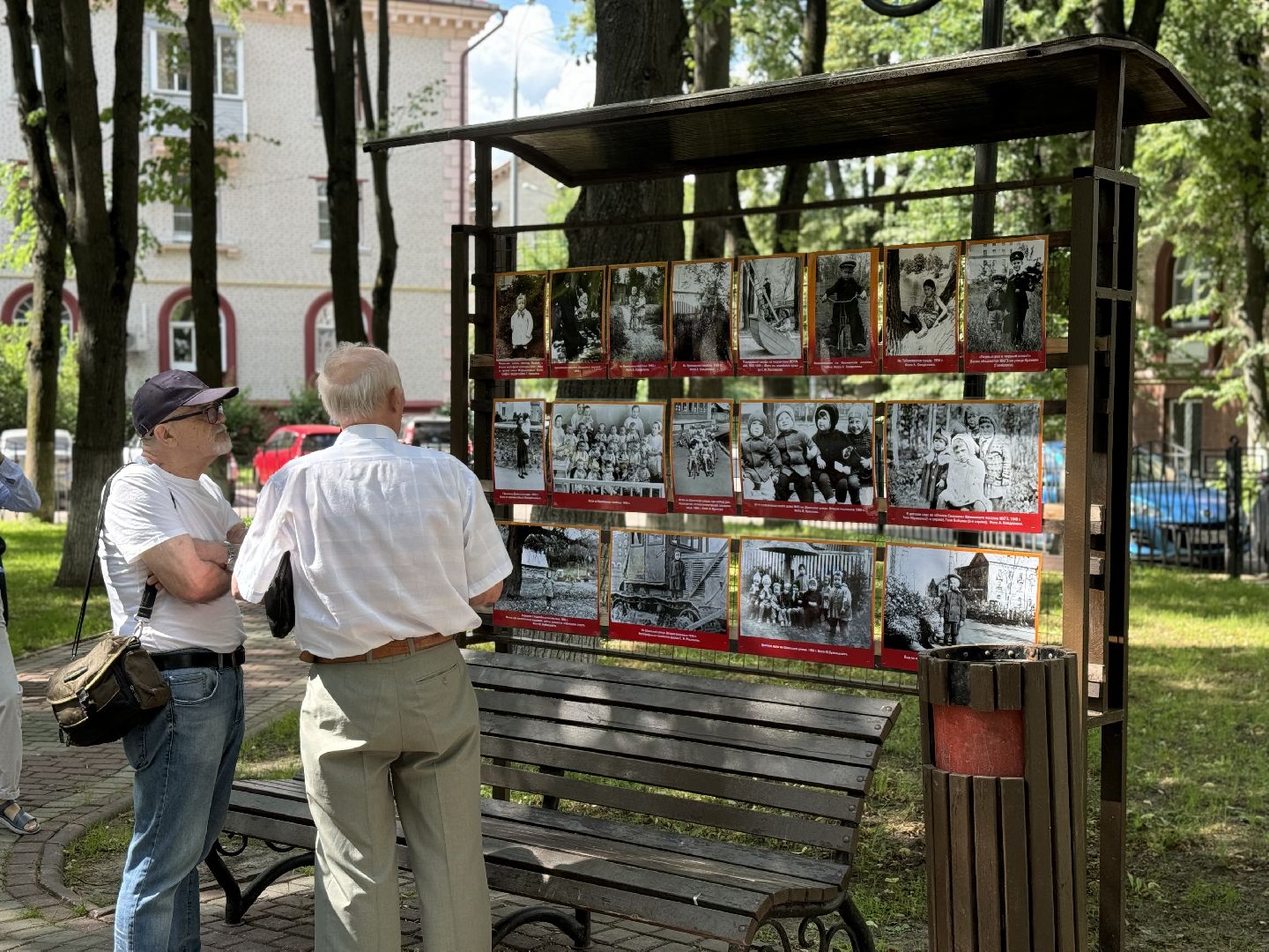 Выставка, Сквер Юность, Город Видное, Фотографии, Экспозиция,