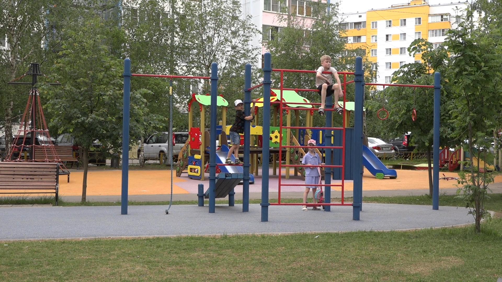 детская площадка Власиха, ДИП Власиха, МАФ Власиха, ремонт МАФ, состояние детский площадок,