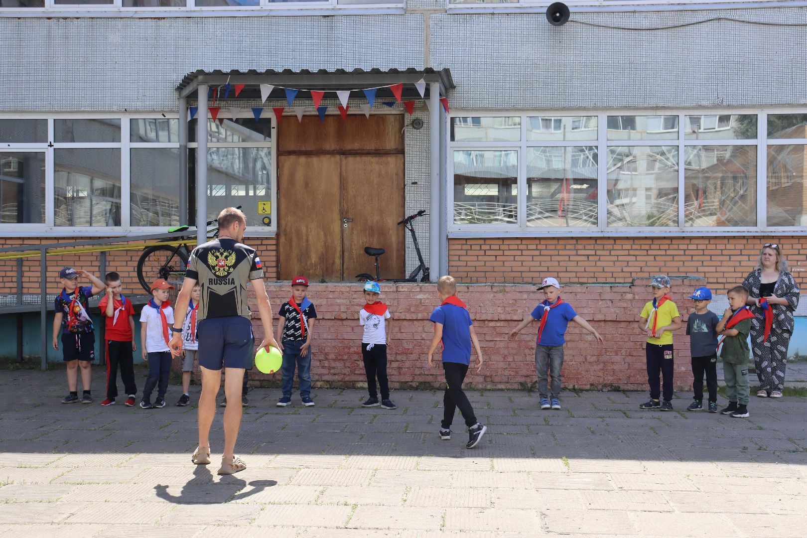 Ольга Мохова, андроник пак, лагерь литвиново, дзержинский, дети, питание,