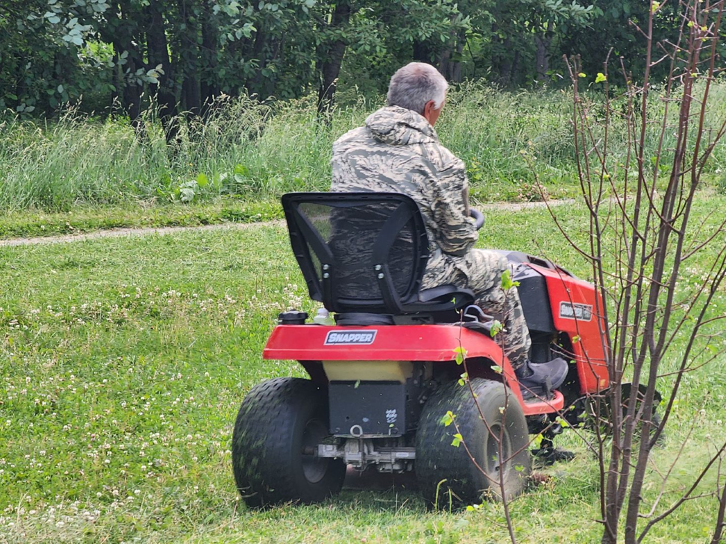 долгопрудный, покос травы, парк на молодежной, парк мысово, Медиапикник,