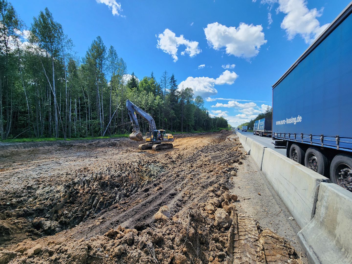 серпухов, поселок оболенск, земляные работы, трасса А108, строительство дорог, МБК,
