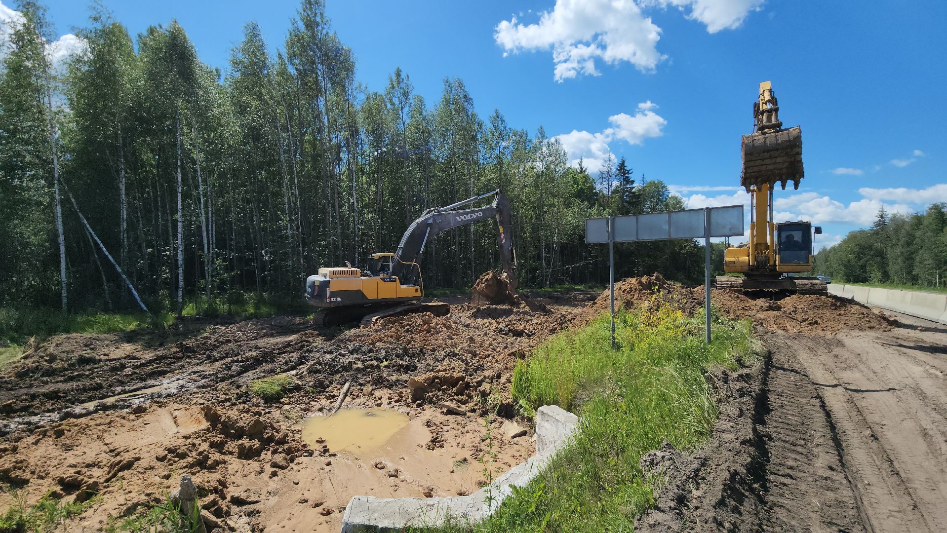 серпухов, поселок оболенск, земляные работы, трасса А108, строительство дорог, МБК,