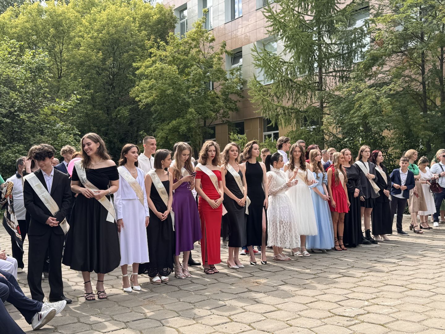 Одинцово, Стоббальники, Одинцовская гимназия 4, Золотые медалисты Одинцова,