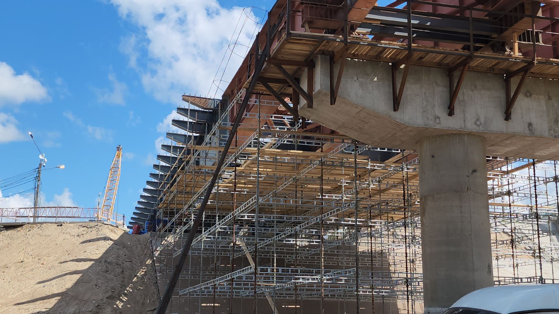 серпухов, мост через Оку, строительство моста, трасса М2, мост имени подольских курсантов, надвижка пролета,