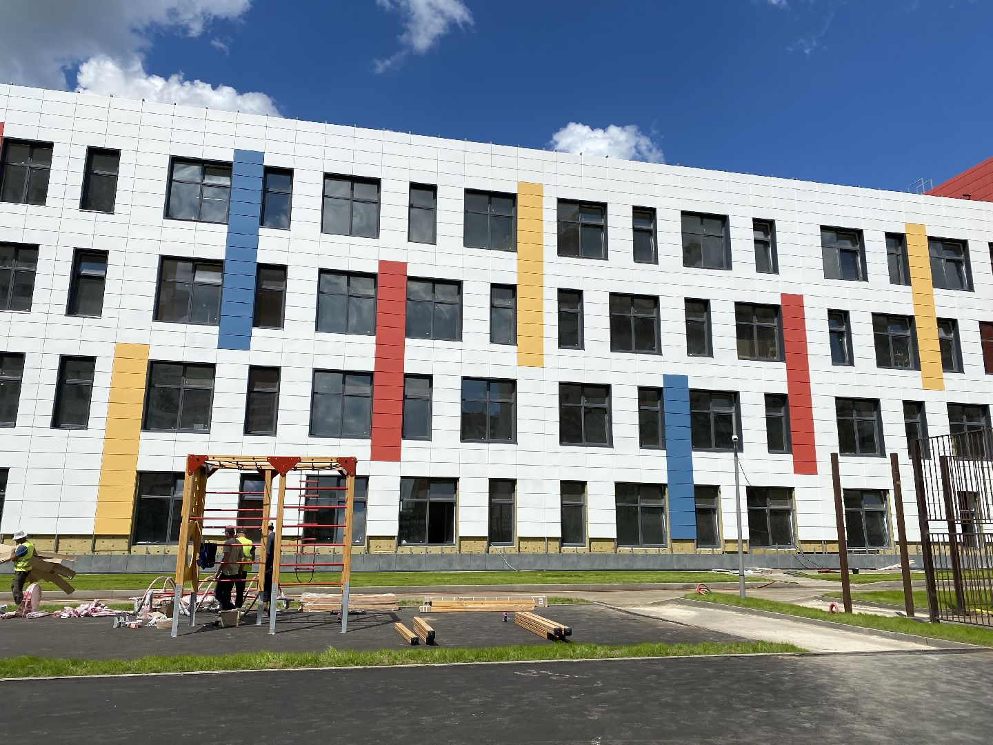 жк домодедово парк, Новая школа, Строительство школы, программа губернатора, Зеленая зона, подмосковье, готовность к открытию 1 сентября, Школа,