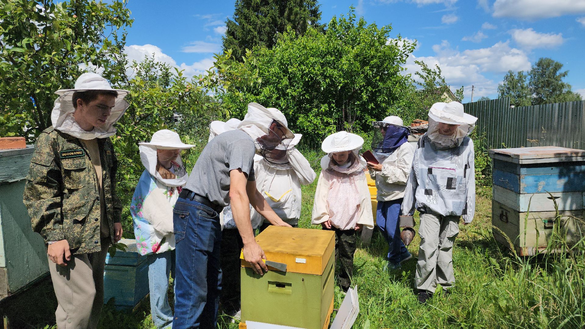 шатура, филисово, экскурсия для школьников, пасека, школьное лесничество,