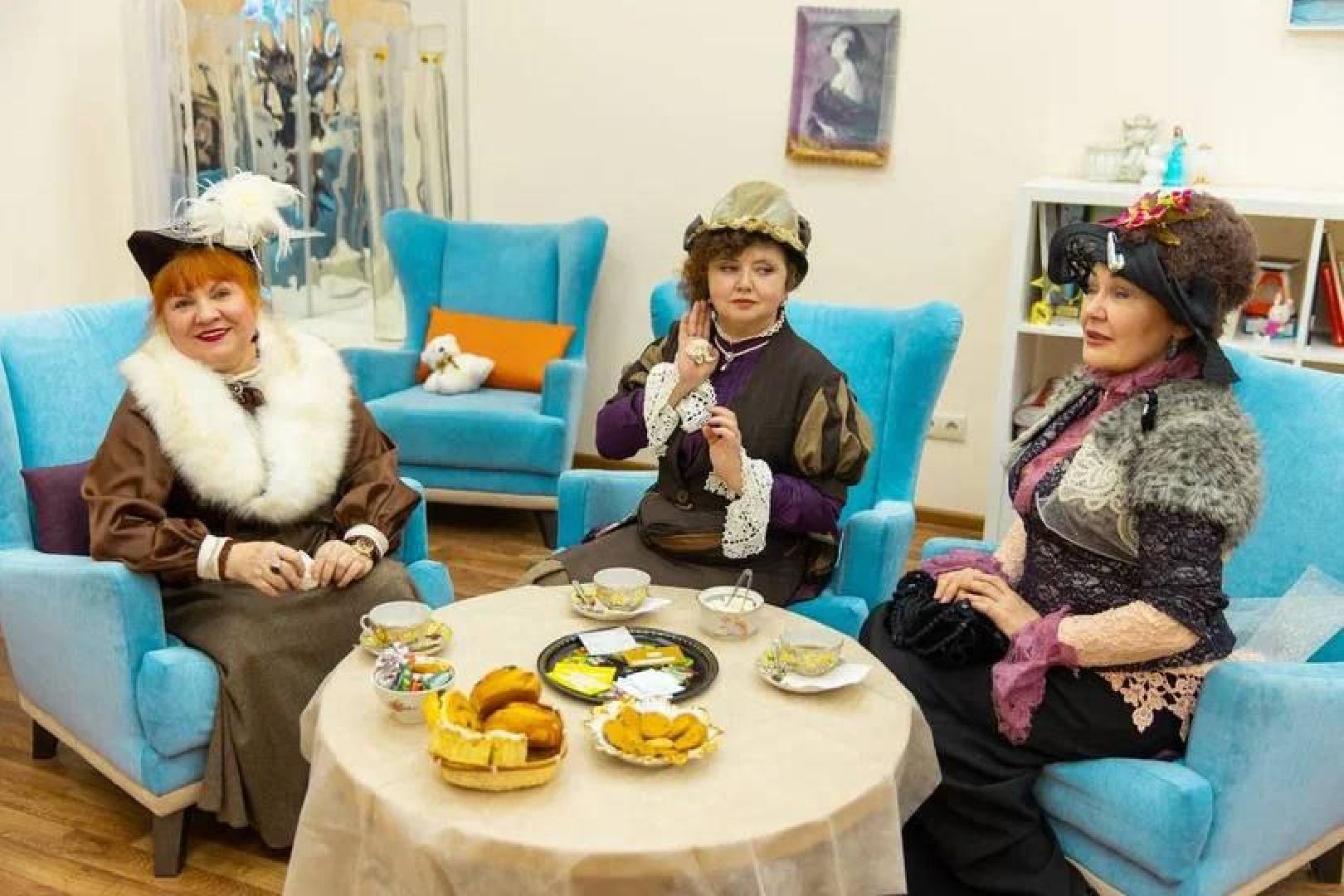 Активное долголетие, театр, культура