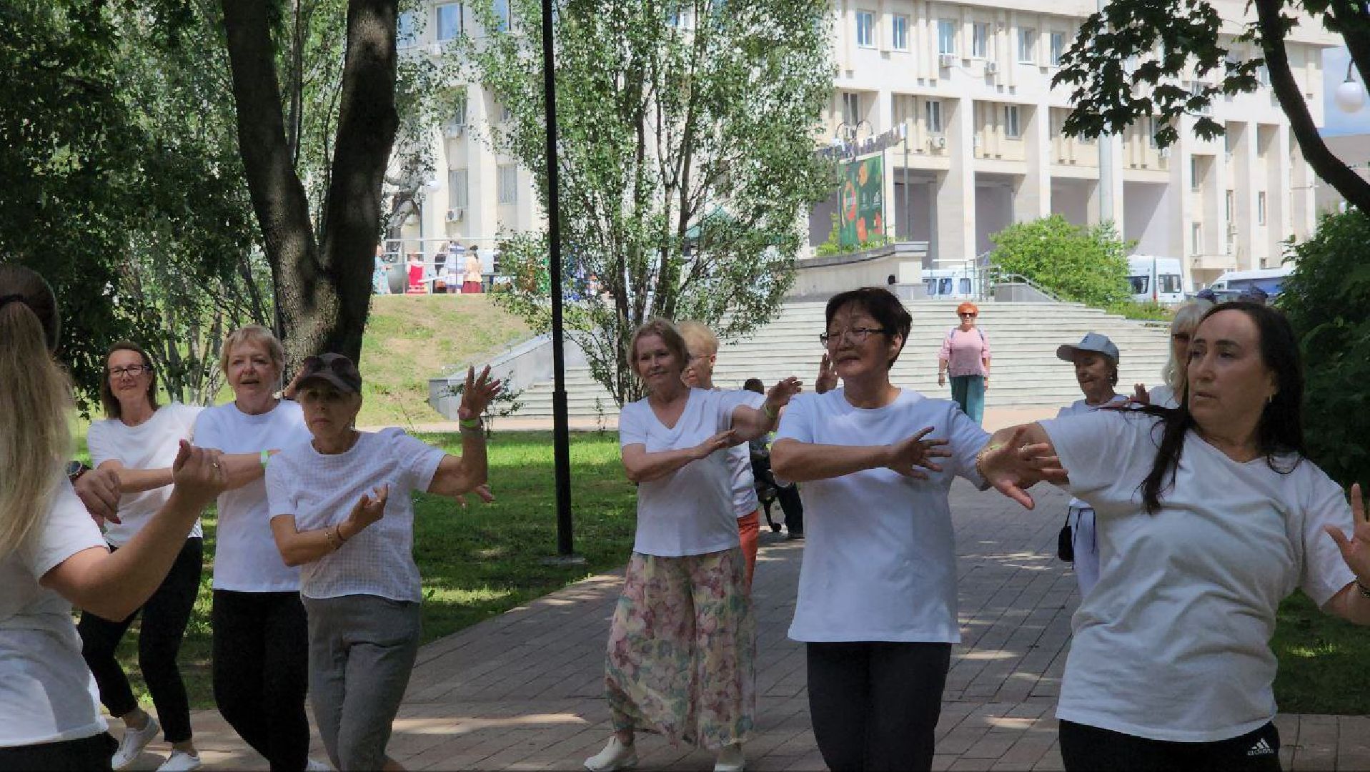 люберцы, активное долголетие, жители, ансамбль, центральный парк культуры и отдыха,