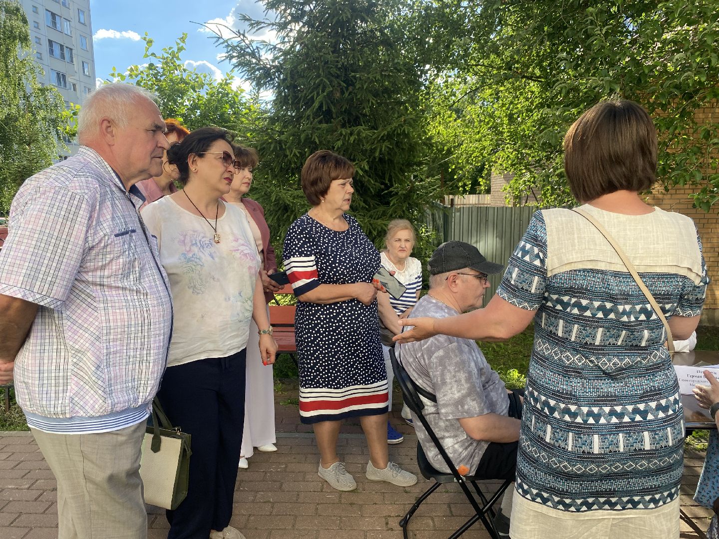 выездная администрация власиха, встреча с жителями власиха, власиха мкр Спортивный, благоустройство Власиха, капитальный ремонт сетей,