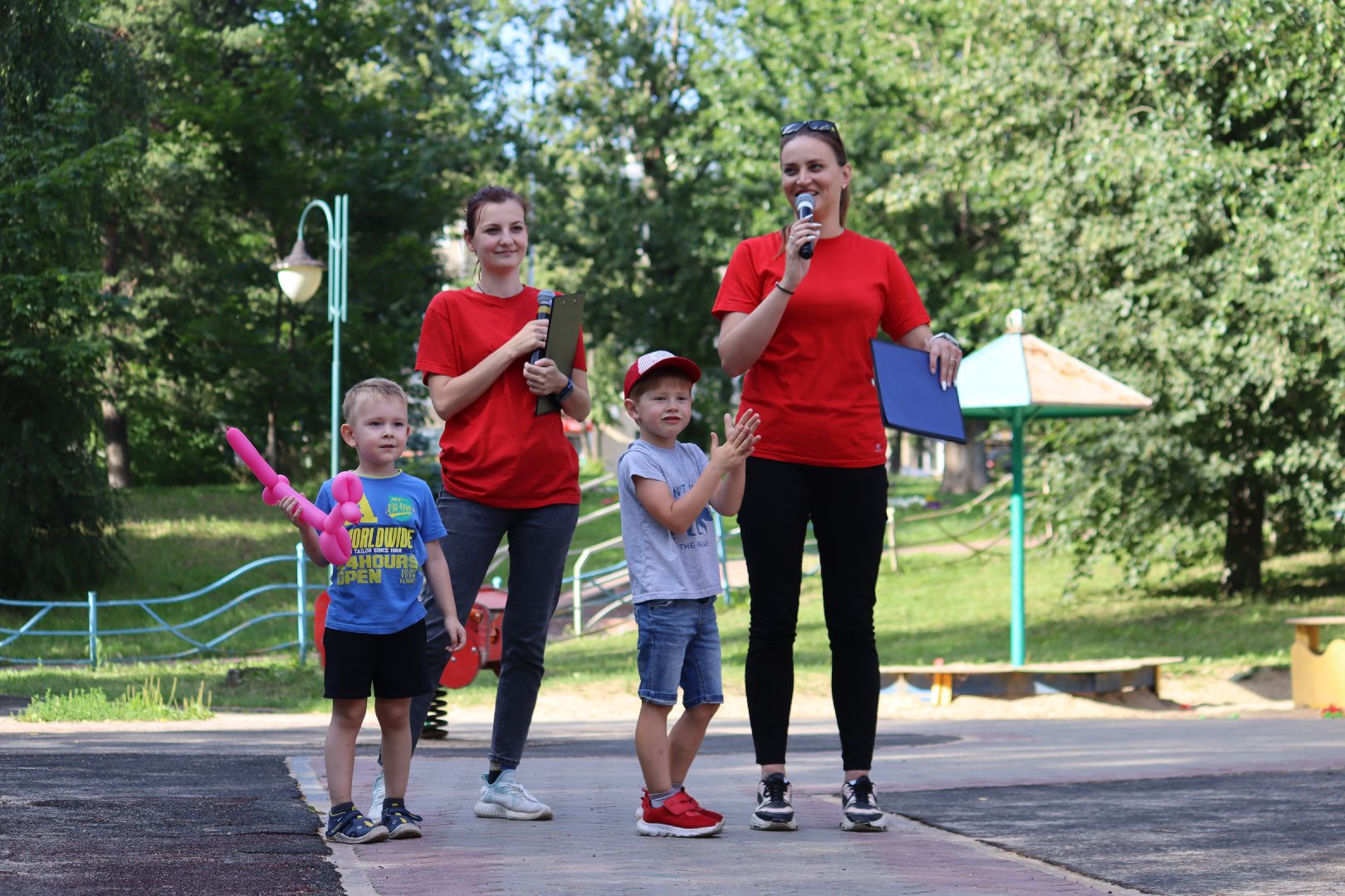 дзержинский, екатерина храмцова, дк энергетик, сквер победы, Шелковый ветер, кэц,