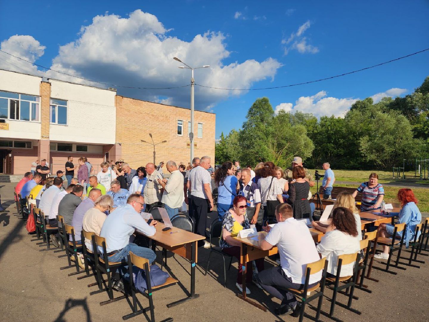 чехов, общество, выездная администрация, жители, покос травы, борщевик,