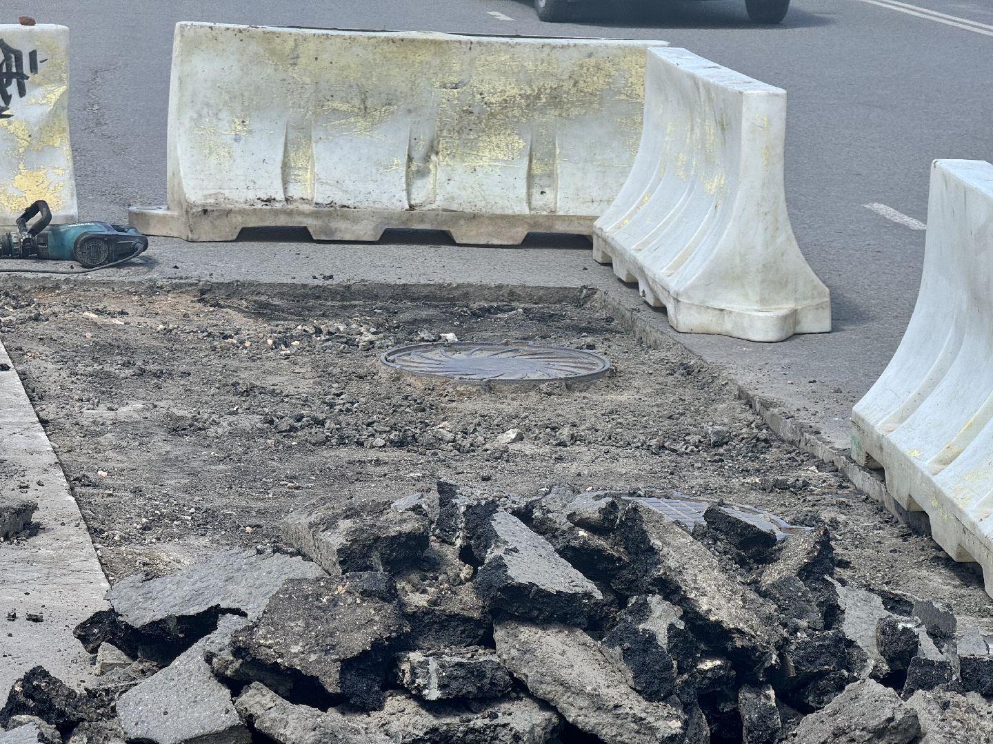 шаховская, замена люков, дорожные работы, транспорт,