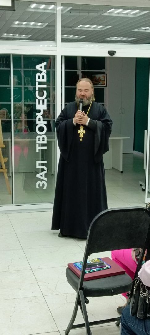 Дмитров, Центральная библиотека,