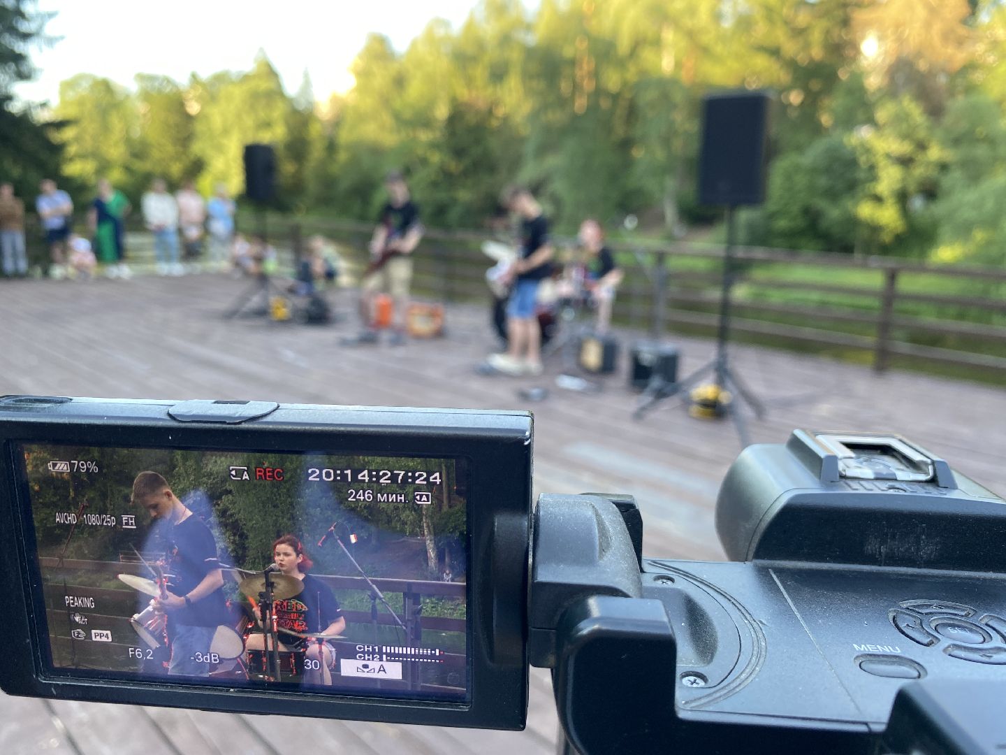 День молодежи во Власихе, праздник молодежи, верхнее озеро во власихе, академия творчества, красная звезда рвсн,