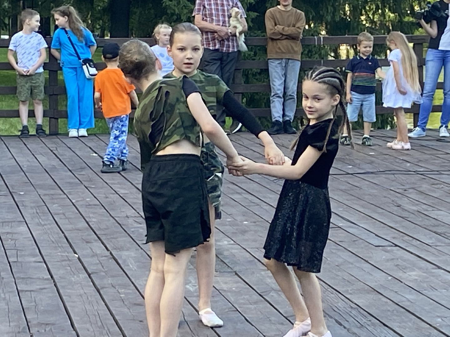 День молодежи во Власихе, праздник молодежи, верхнее озеро во власихе, академия творчества, красная звезда рвсн,