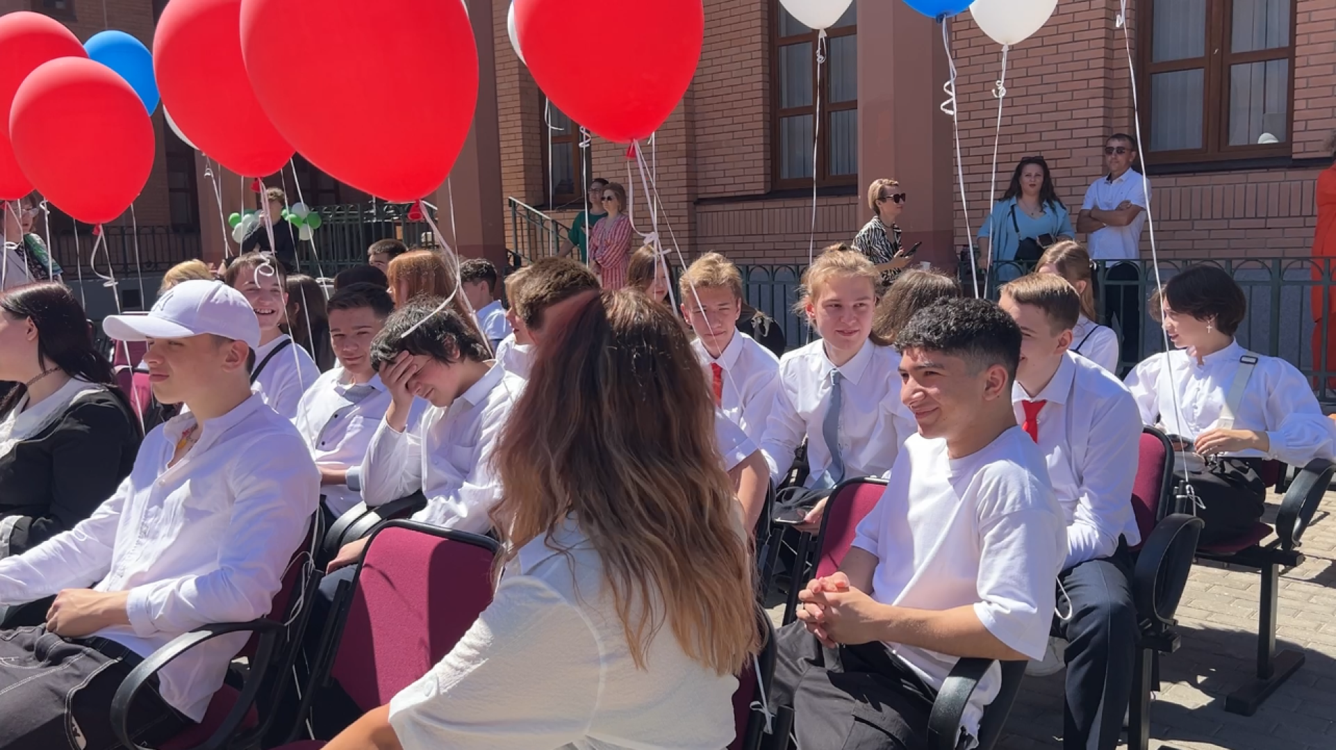 химки, образование, школа, последний звонок, выпускной, выпускники,