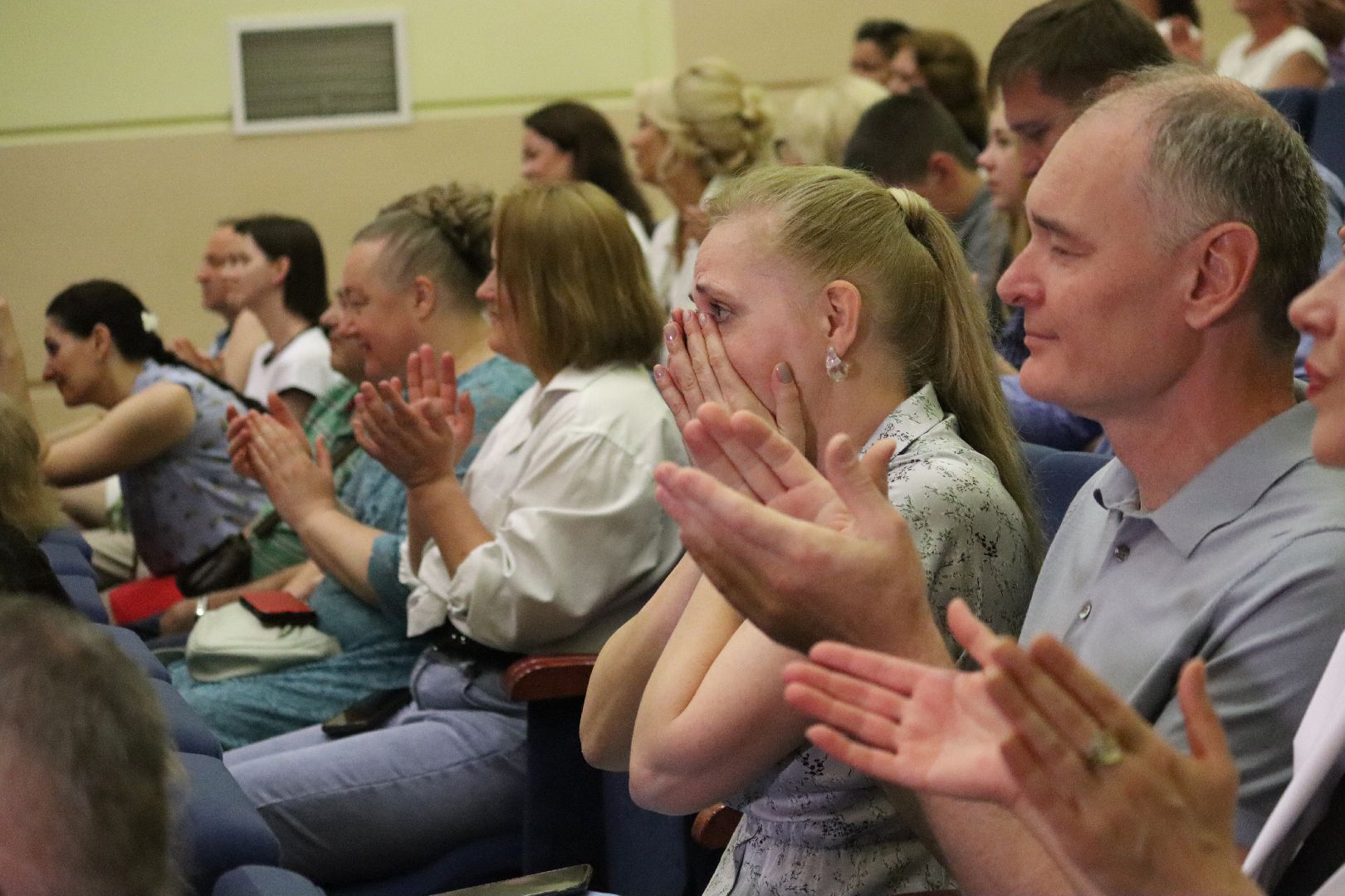 лицей 6 Парус», выпускной 2024, андроник пак, оксана щемерова, дзержинский,