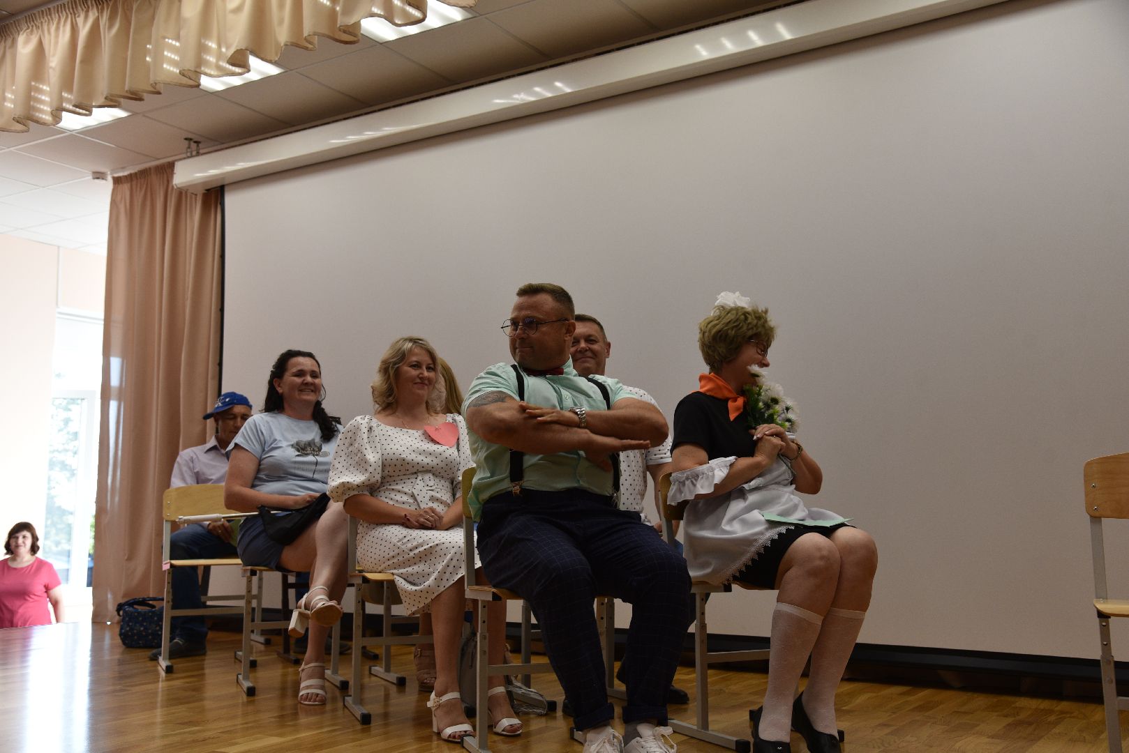 лотошино, лотошинская школа 2, выпускники, выпускник 2024, выпускной 2024, образование,