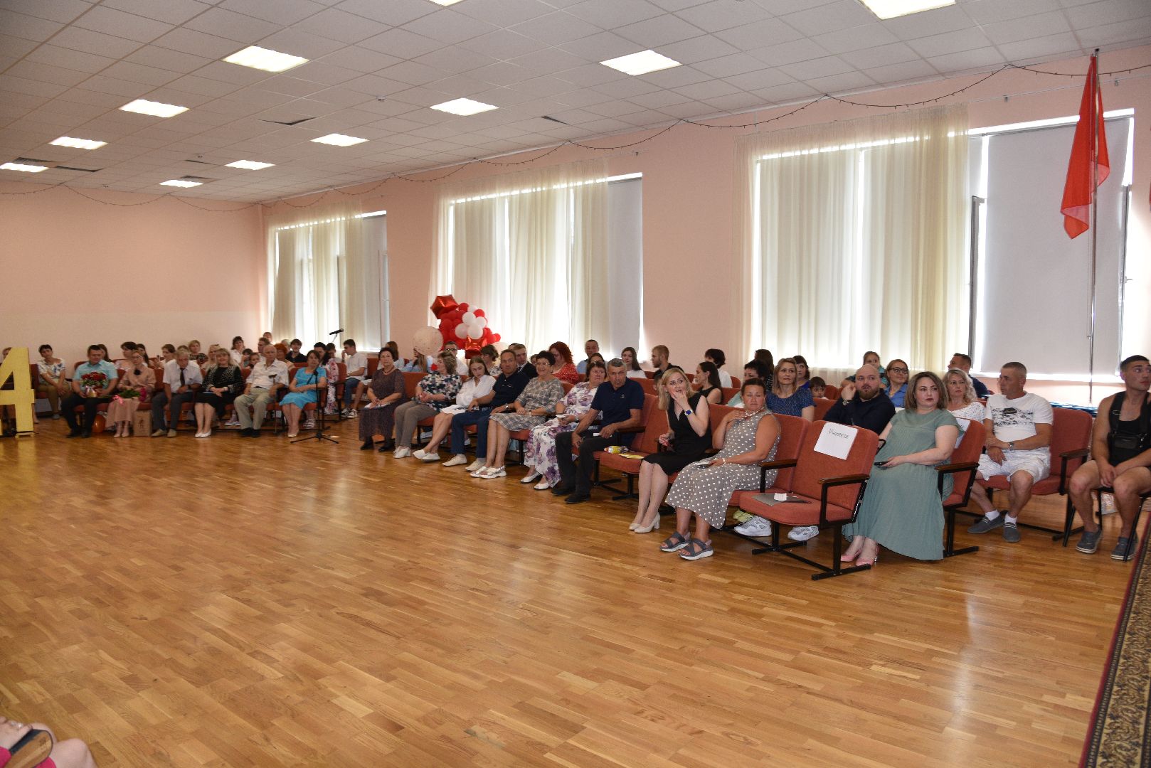 лотошино, лотошинская школа 2, выпускники, выпускник 2024, выпускной 2024, образование,