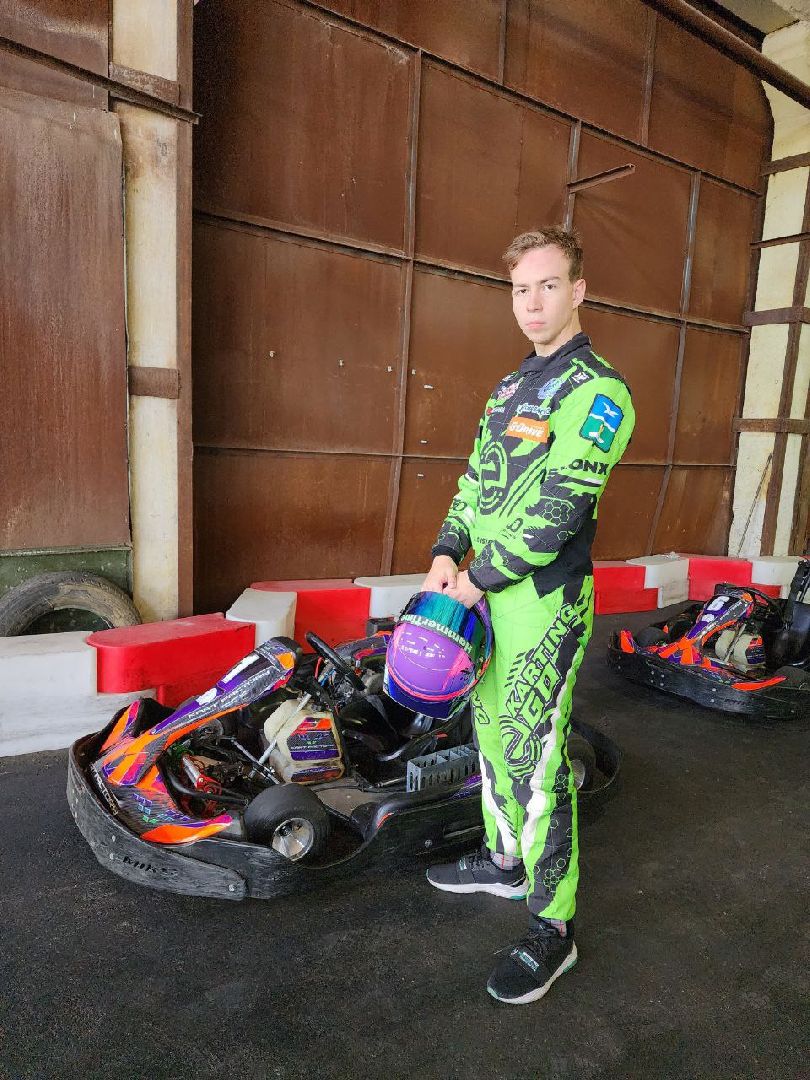 чехов, спорт, гонщик, чемпионат россии, чемпионат европы, италия, автогонки,