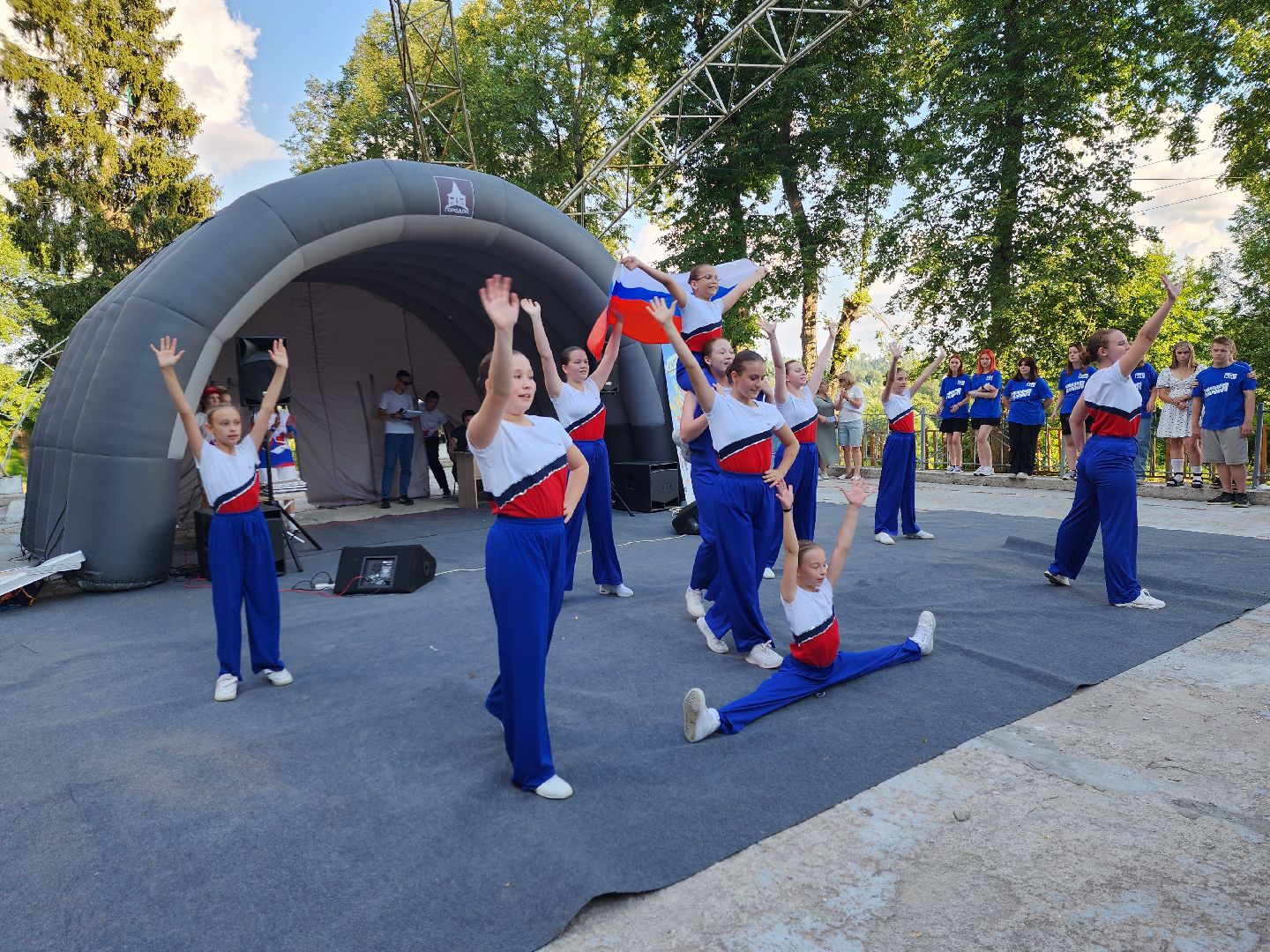 Праздник, день молодежи, волонтеры, руза, парки подмосковья, городок, рузский городской округ,