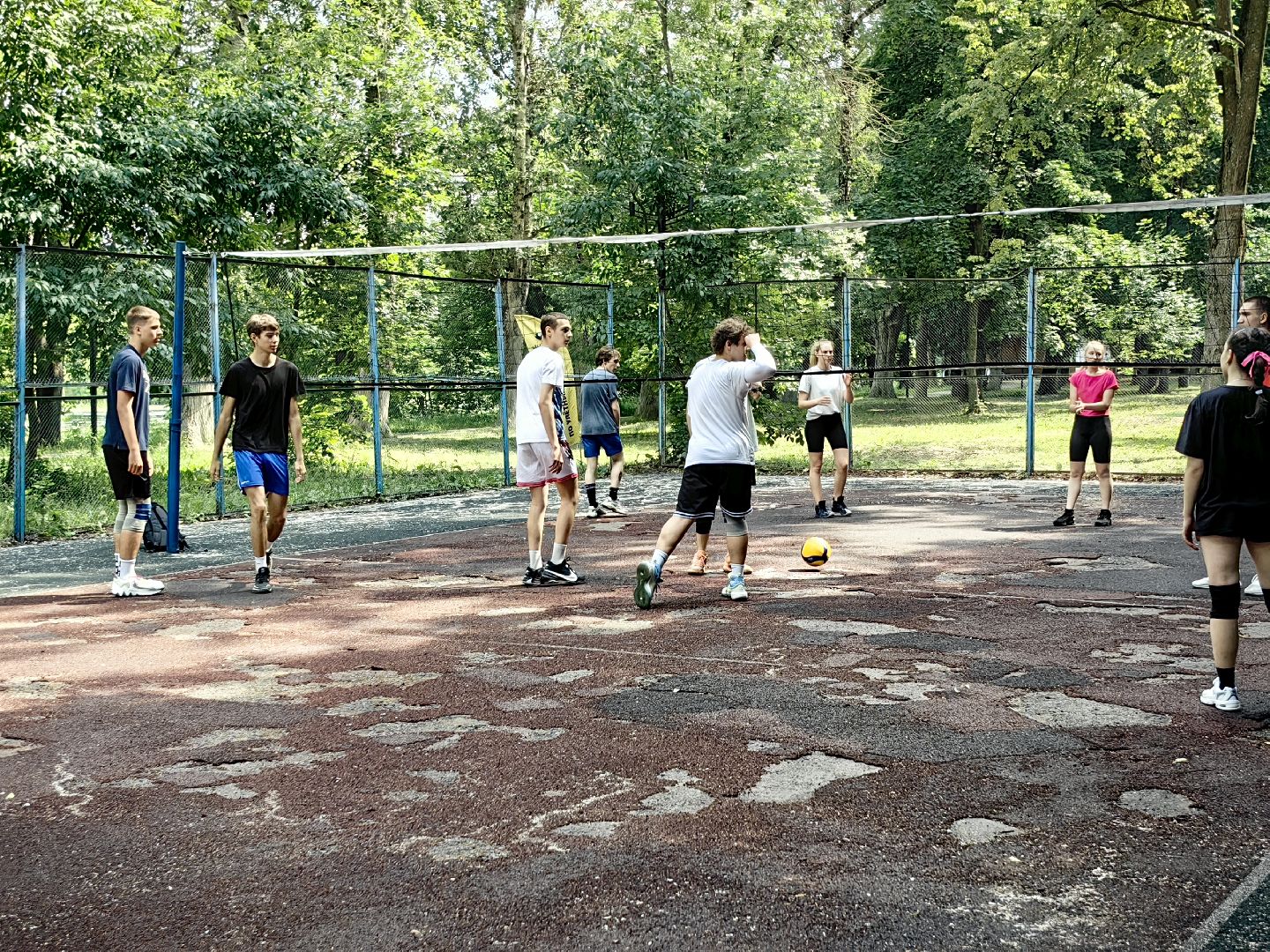 день молодежи, парк, волейбол, танцевальный батл, фестиваль красок, мастер-классы, концерт, щёлково,