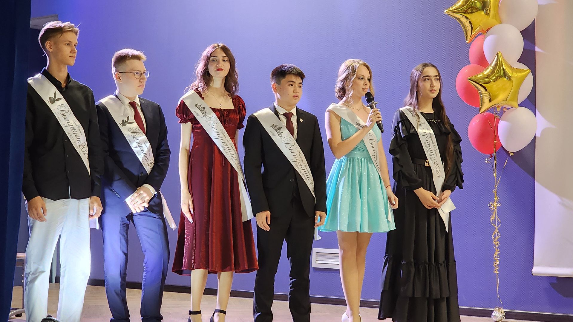 выпускной 2024, вручение аттестатов, поздравление,
