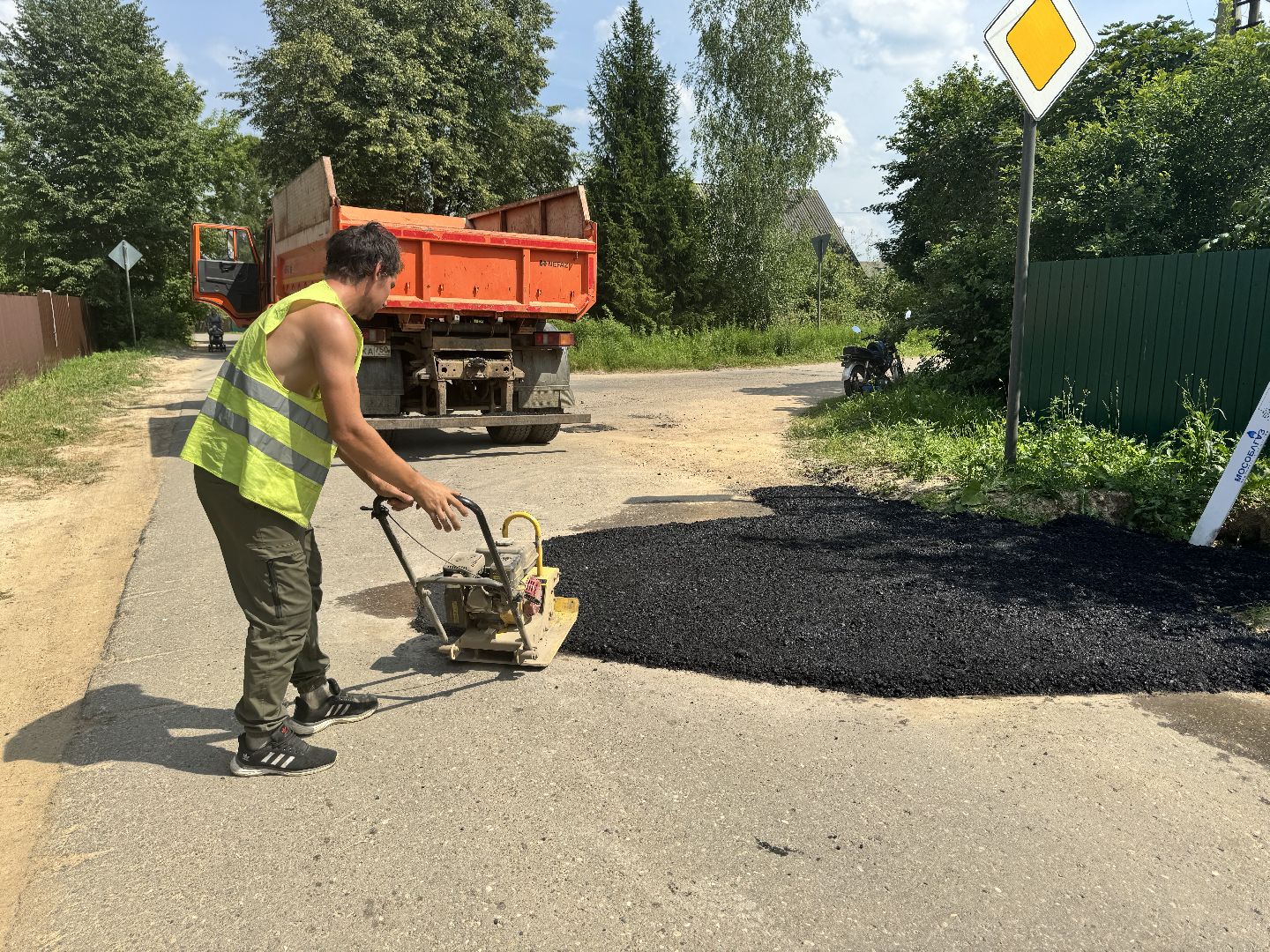 шаховская, ямочный ремонт, коммунальная служба,