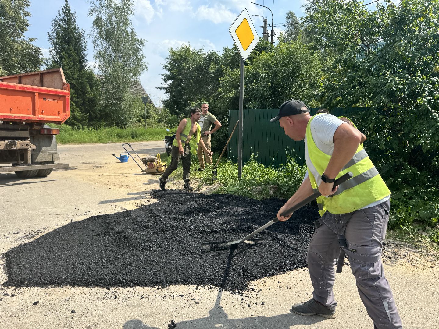 шаховская, ямочный ремонт, коммунальная служба,
