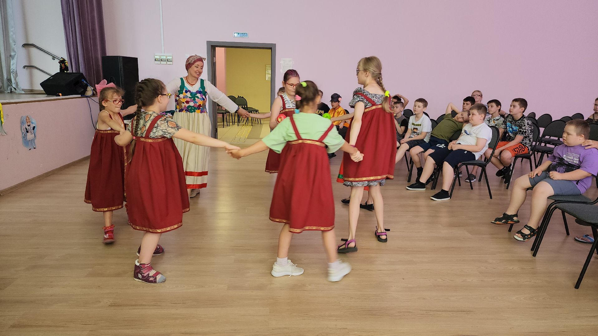 дети с особенностями развития, летний лагерь, библиотека, созвездие, красногорск,