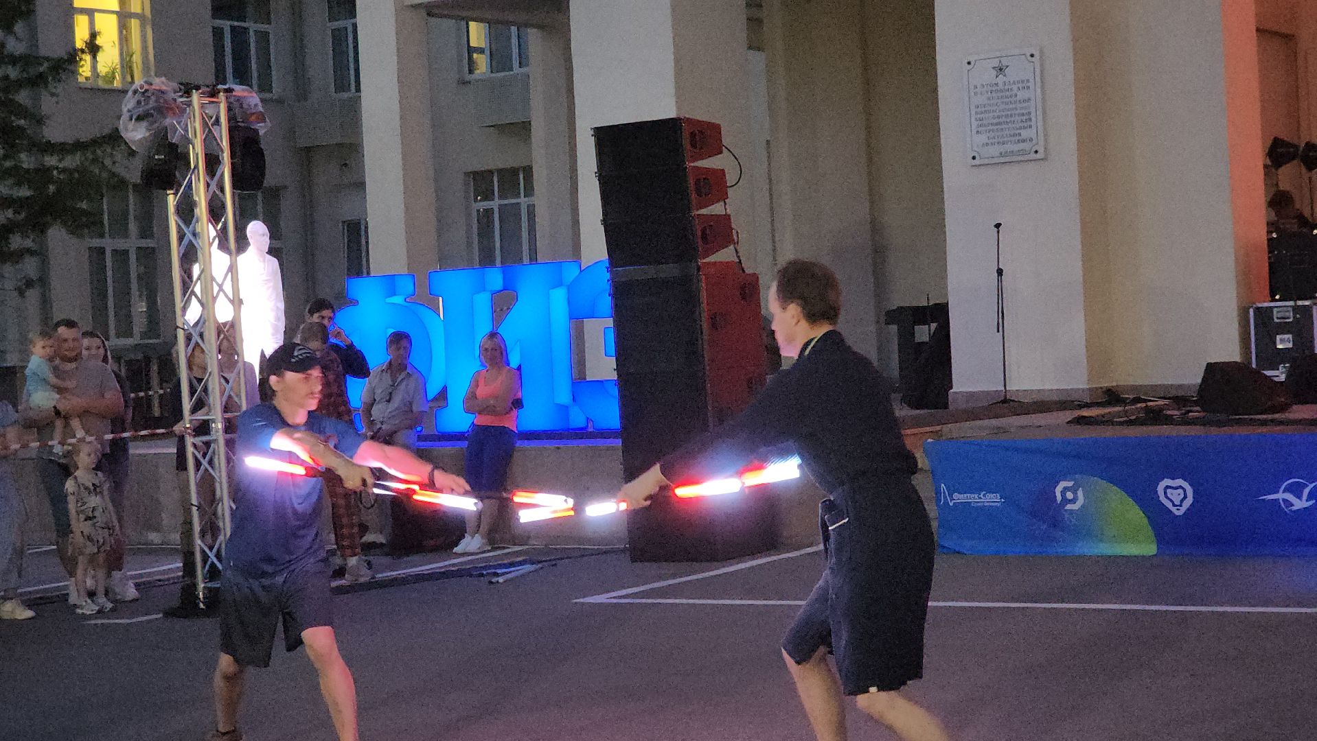 долгопрудный, мфти, Игнис, файершоу, светодиодное шоу, Выпускной МФТИ 2024,